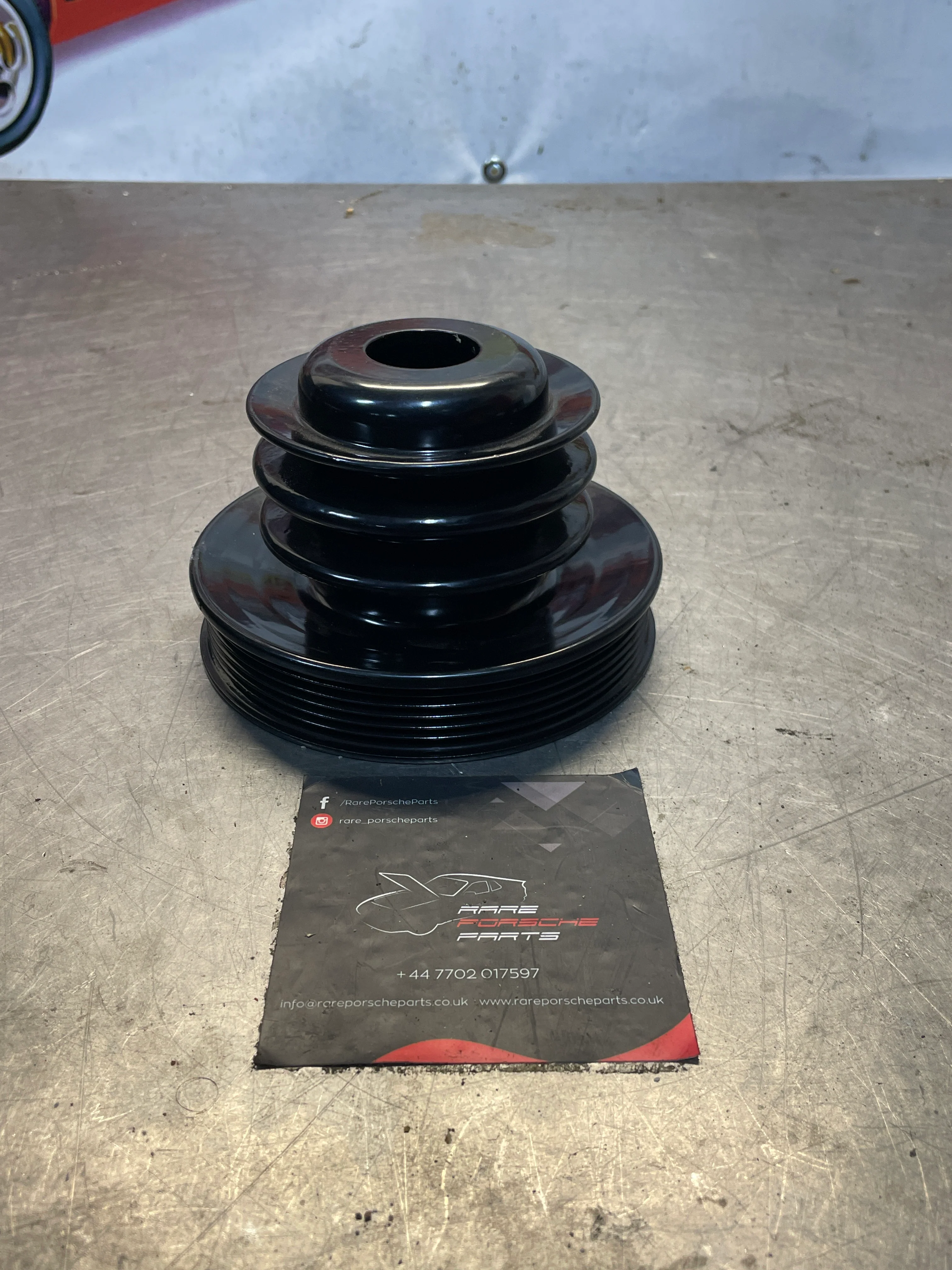 Porsche 928 S4 crankshaft pulley, powder coated, 92810213912 - Image 2