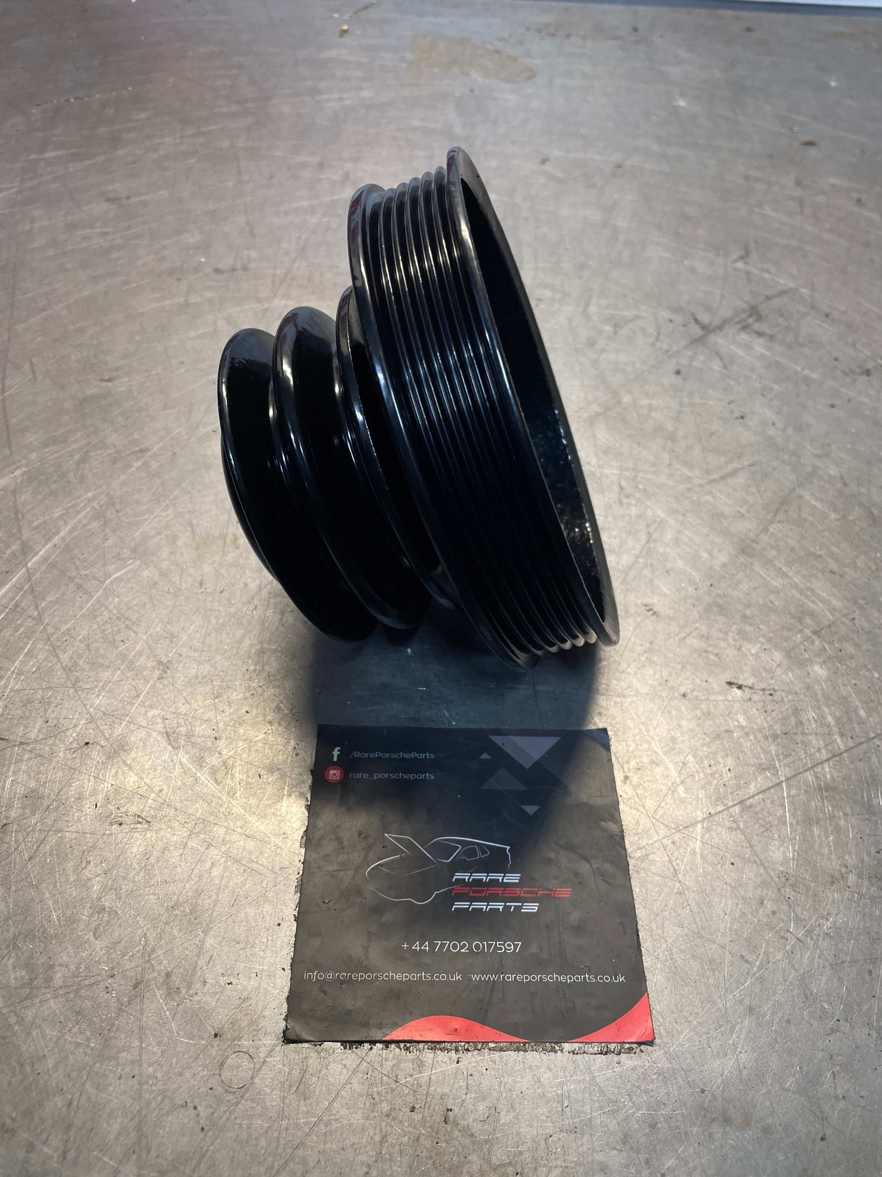 Porsche 928 S4 crankshaft pulley, powder coated, 92810213912 - Image 3