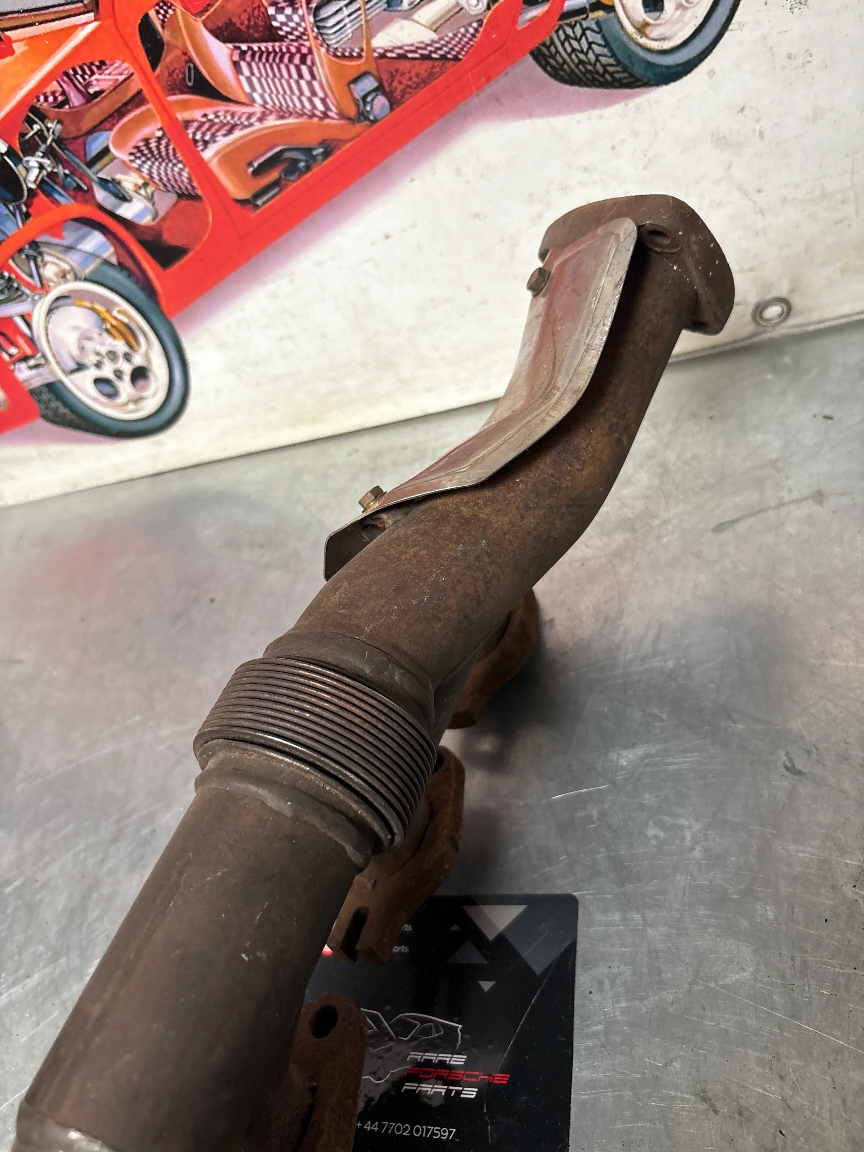 Porsche 928 S4 exhaust manifold, left 92811114507, used - Image 3