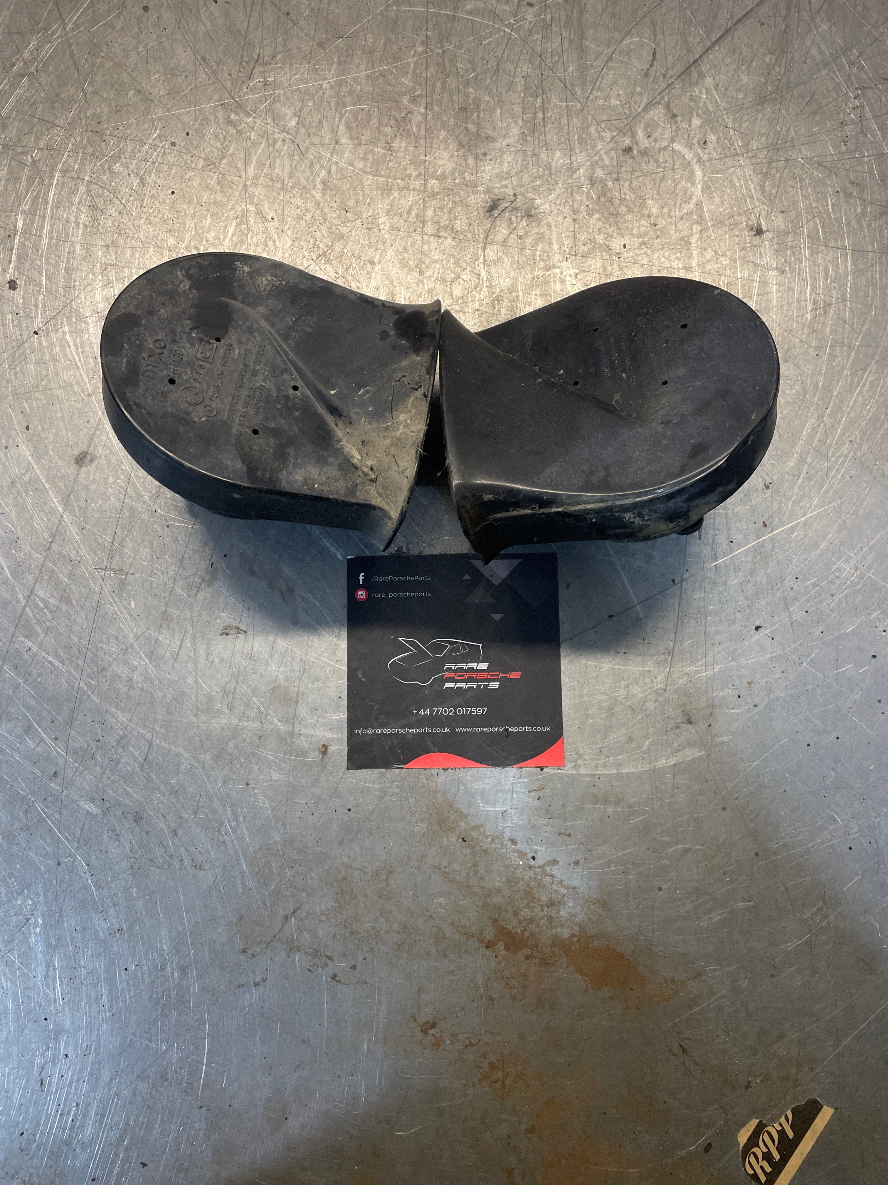 Porsche 928 S4 Horn, used - Image 3