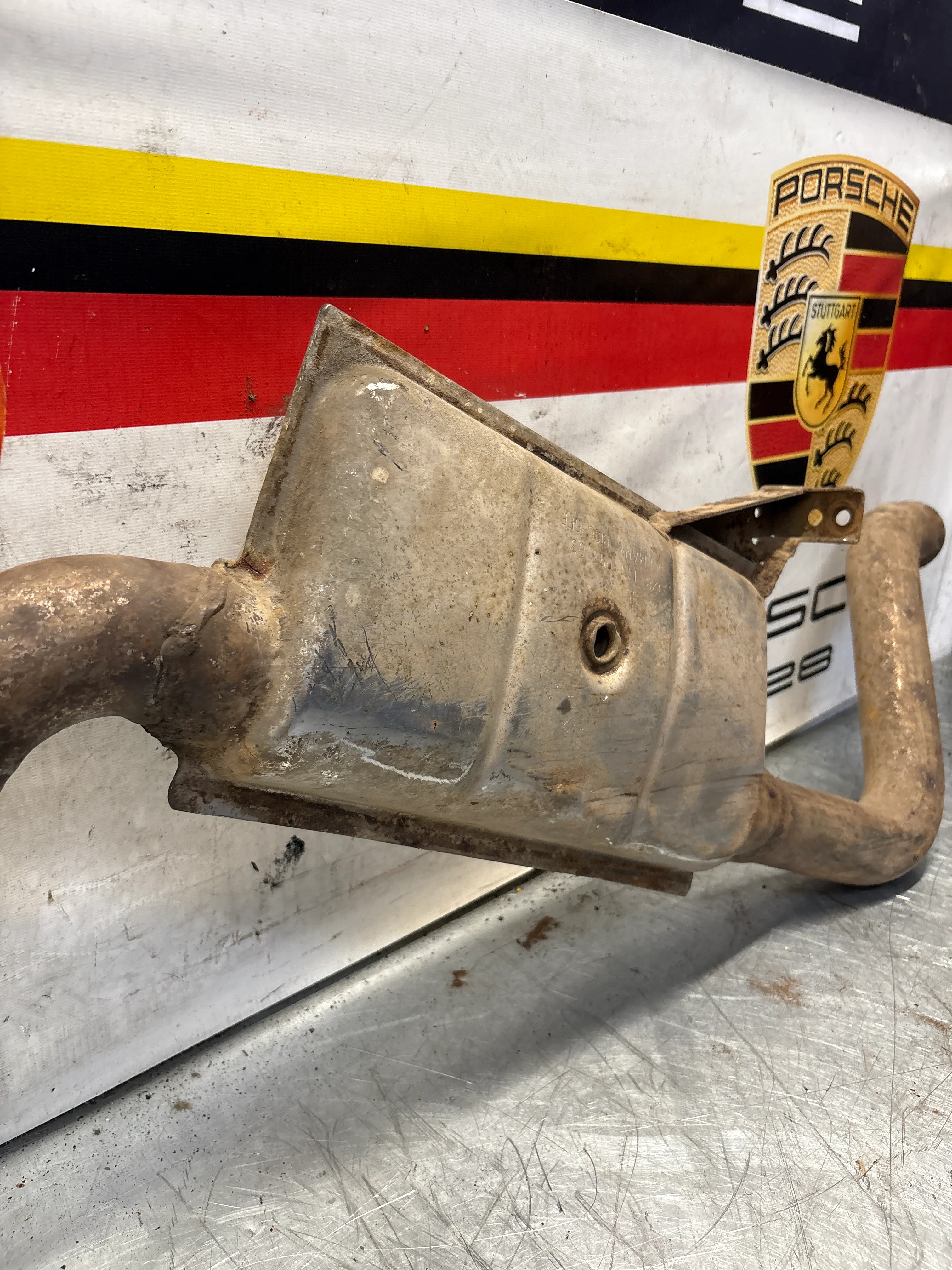 Porsche 928 S4 left middle silencer, used 92811109303 - Image 2