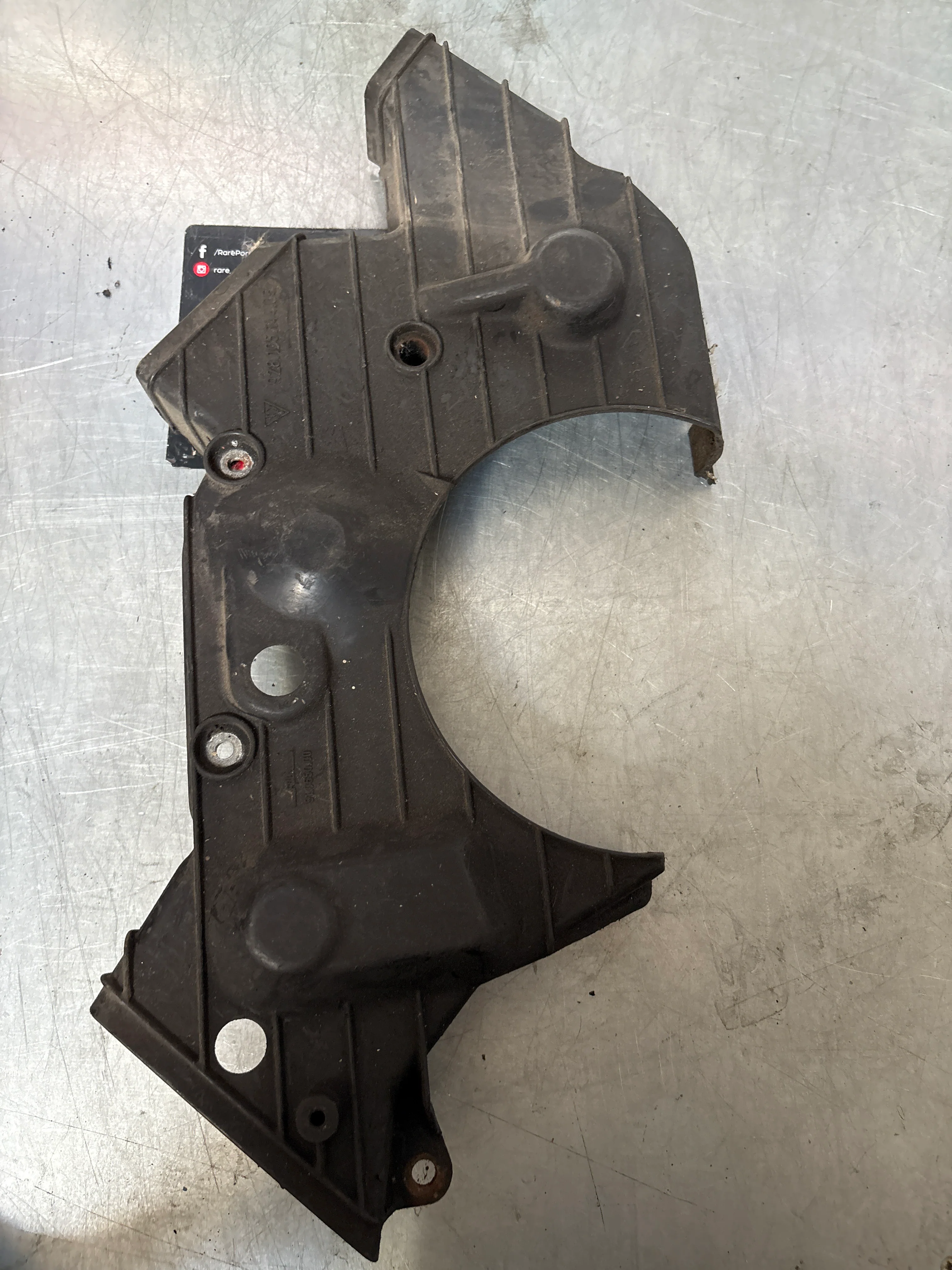 Porsche 928 S4 timing belt cover, used 92810514405 - Image 2