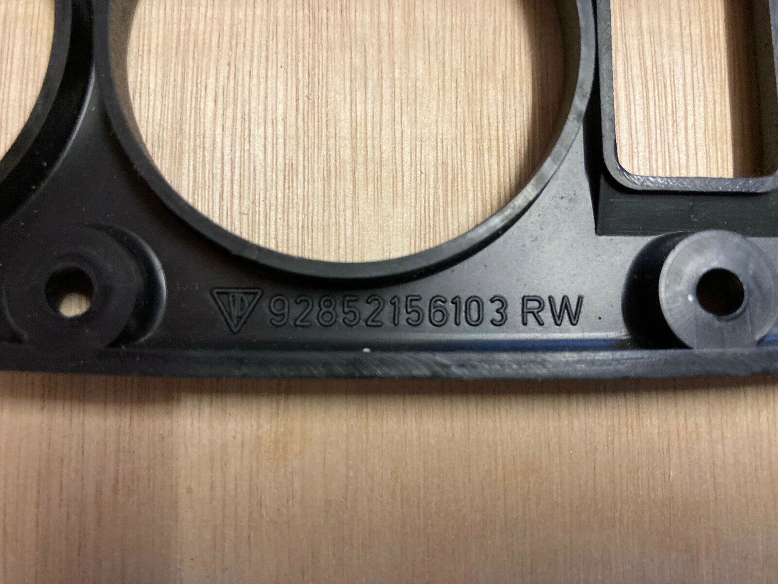 Porsche 928 seat switch surround 92852156103 - Image 4