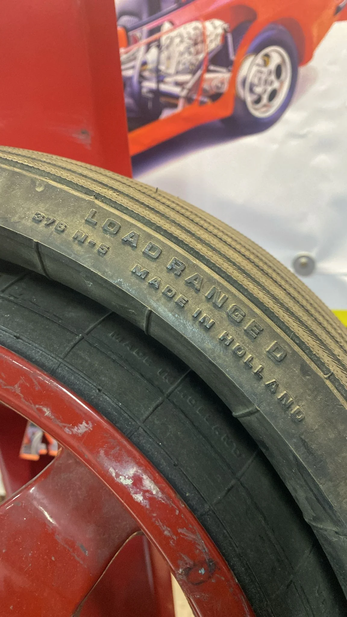 Porsche 928 spare alloy wheel, with tyre, used 92836213002 - Image 8