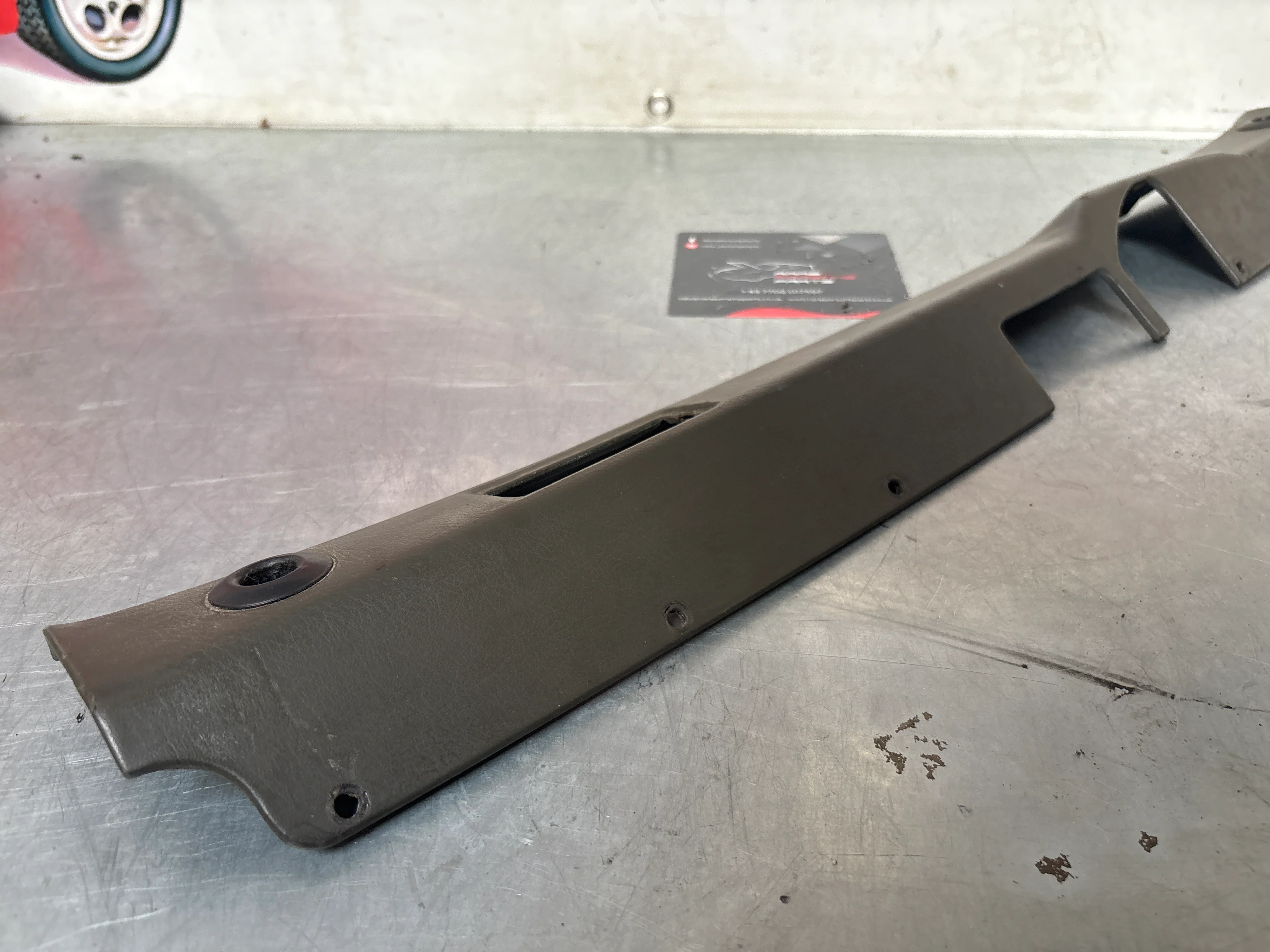 Porsche 928 tailgate interior trim, used, Grey 92855504705 - Image 6