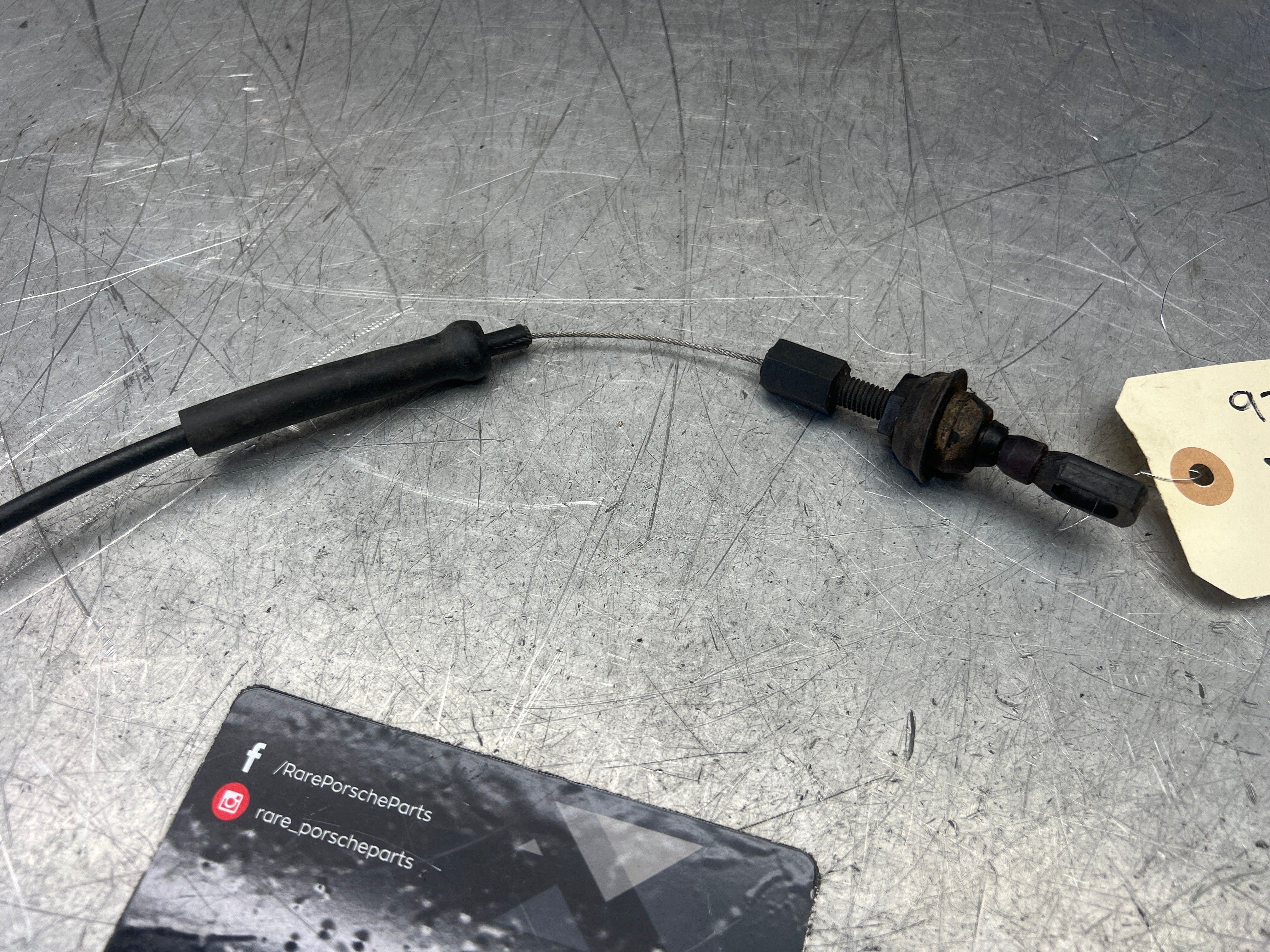 Porsche 928 throttle accelerator cable, used , LHD - Image 3