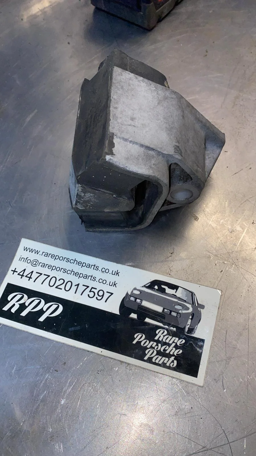 Porsche 928 transmission mounting, used 92837504513 - Image 4