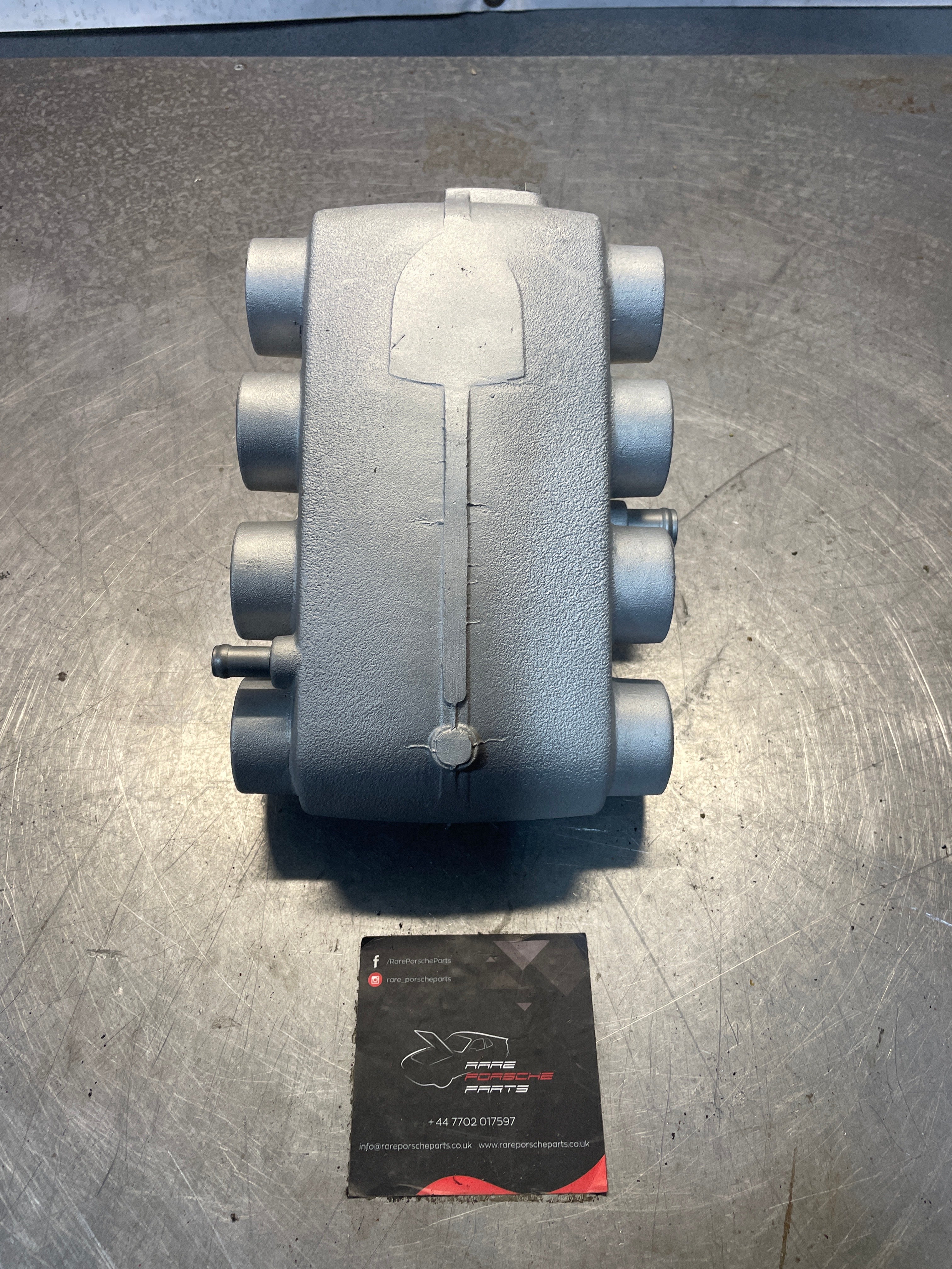 Porsche 928 Used plenum chamber 9281101590R - Image 5