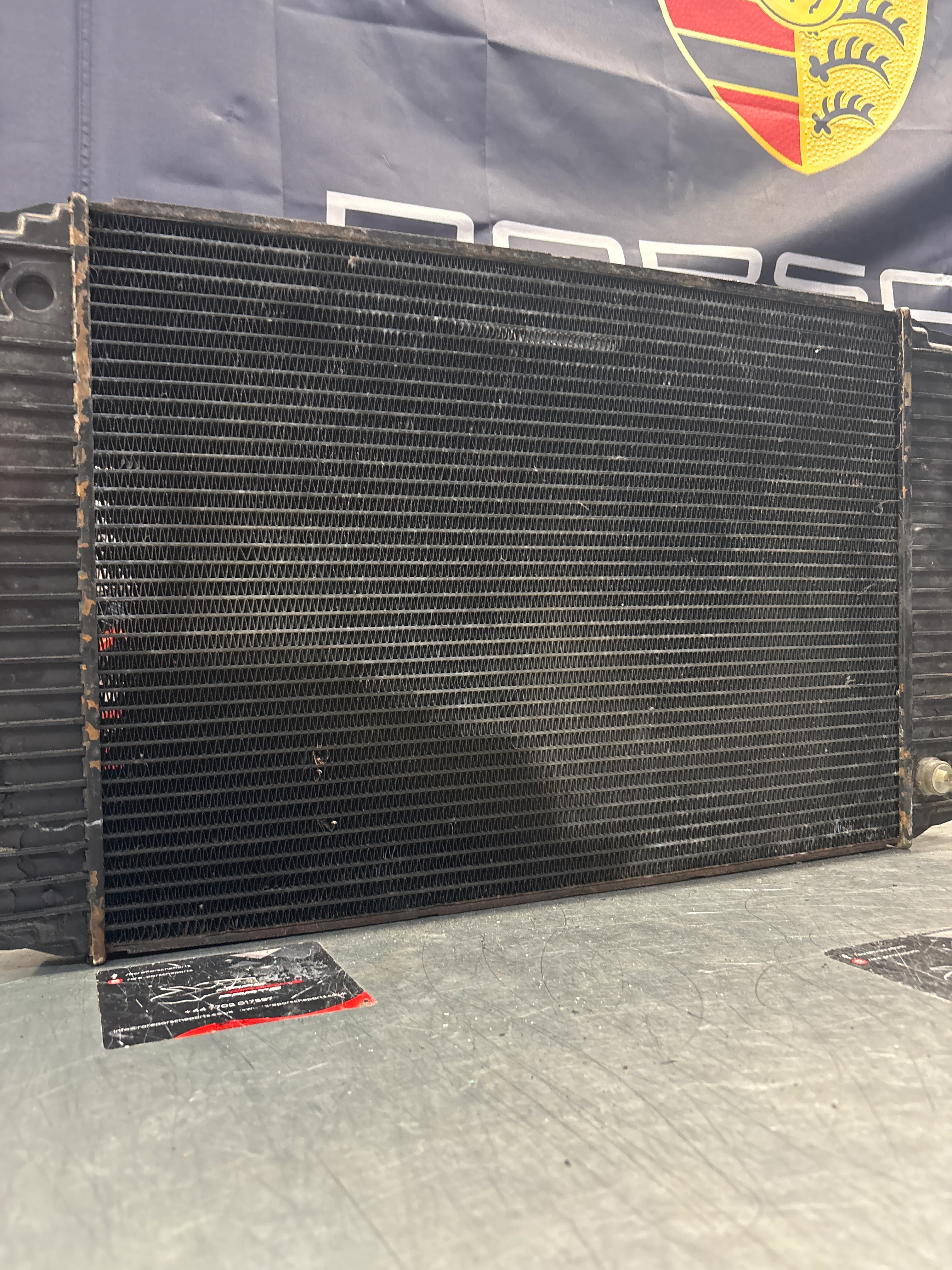 Porsche 928S BEHR Radiator, used, pressure tested 92810644401 - Image 9