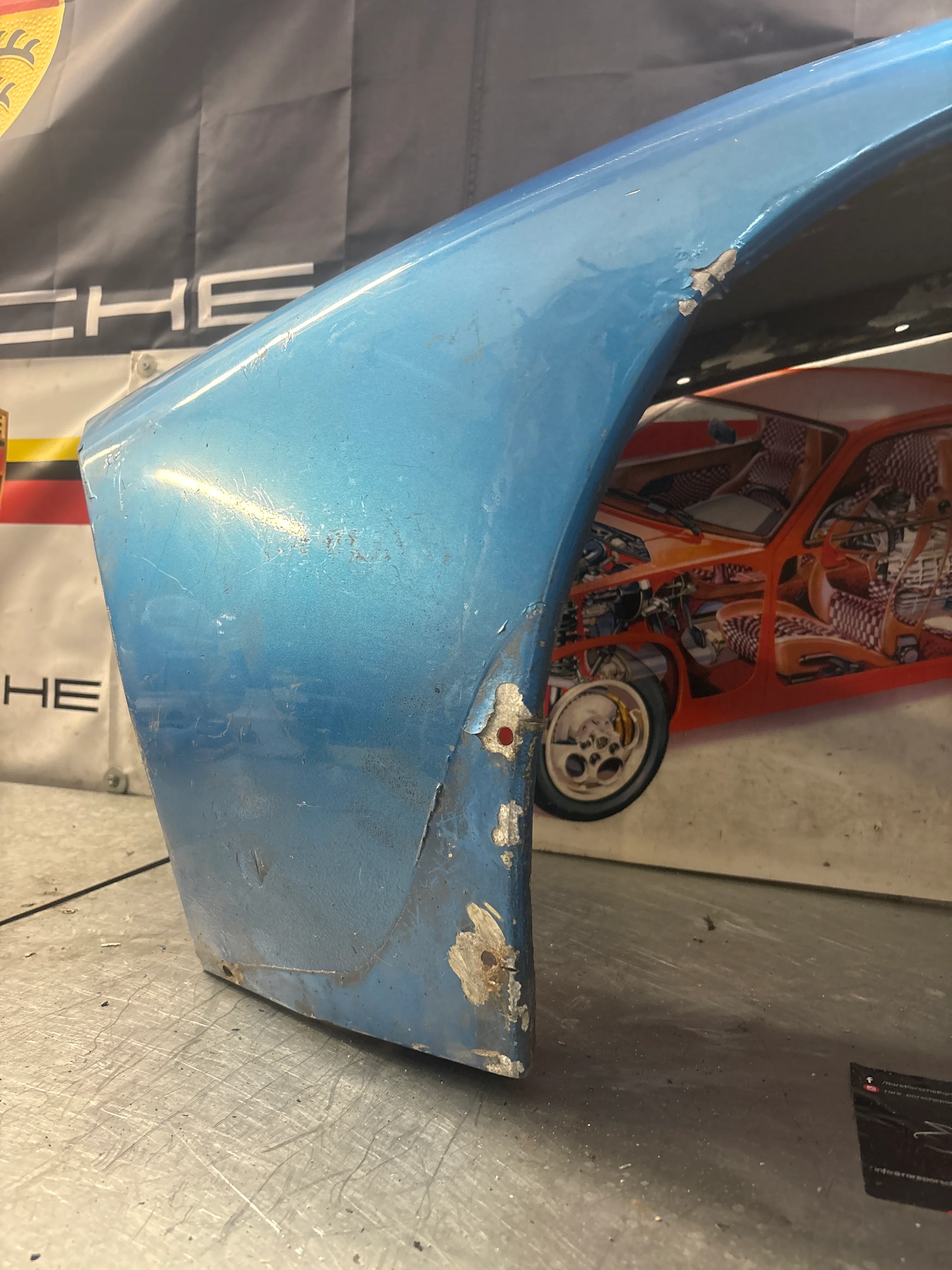 Porsche 928S front left wing, 92850301103 used - Image 5