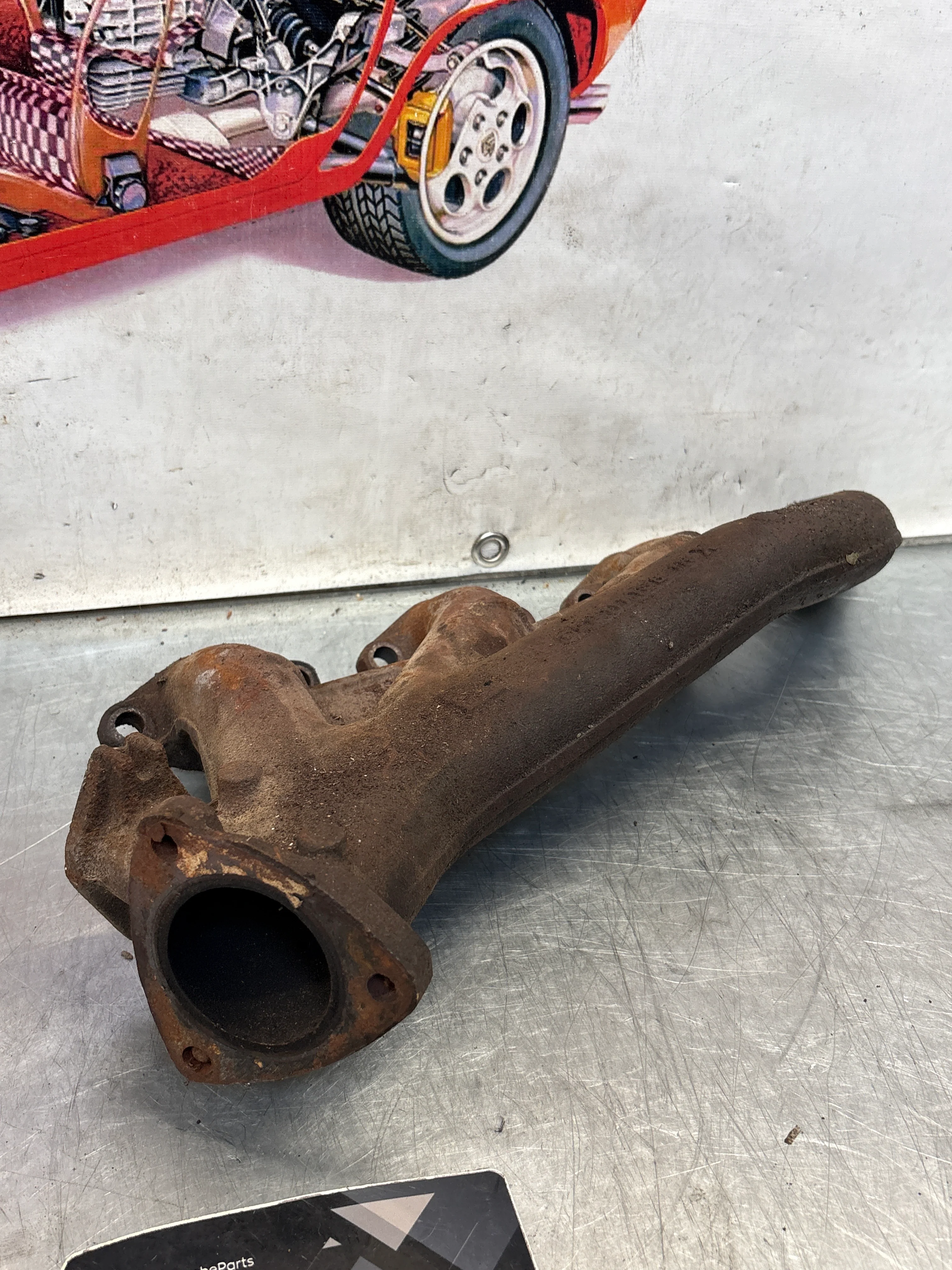 Porsche 928S right side exhaust manifold, used 9281111381RX - Image 2