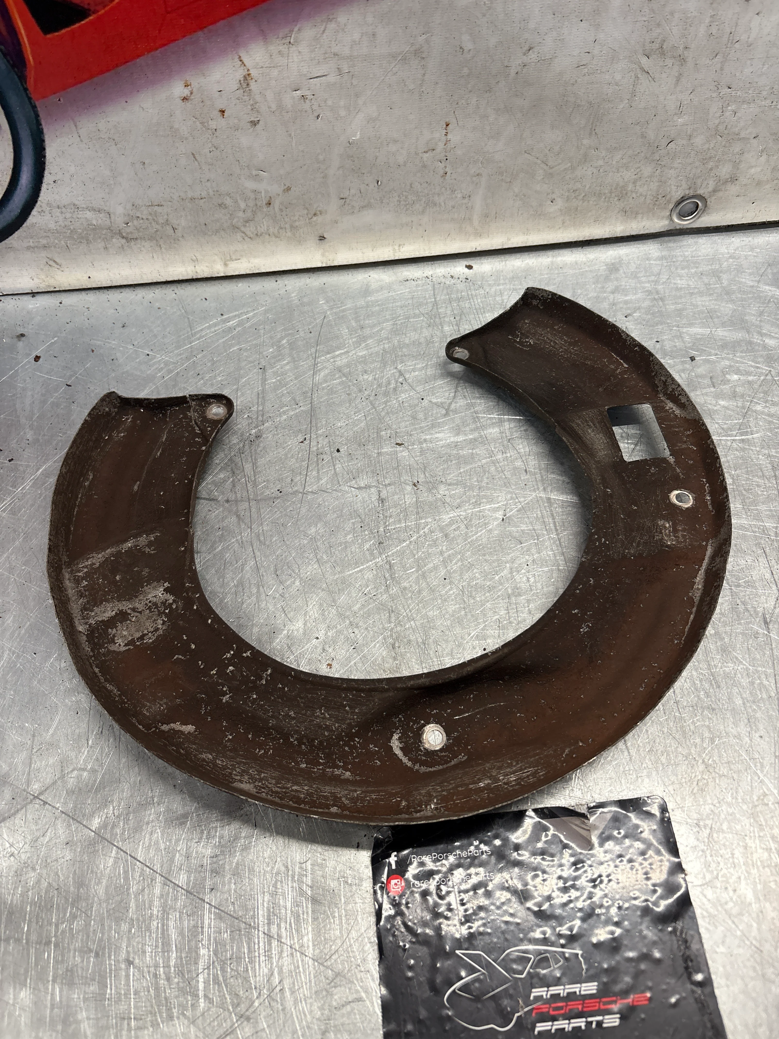Porsche 928 S4 rear left brake dust cover plate, used 92835281305 - Image 4