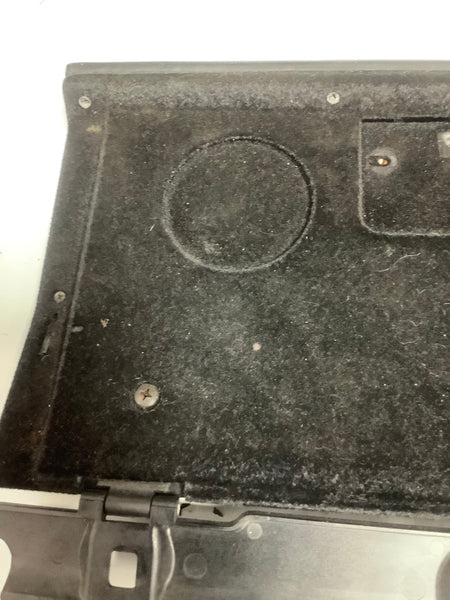 Porsche 944 85-92 glove box lid no catches Black used - Image 8