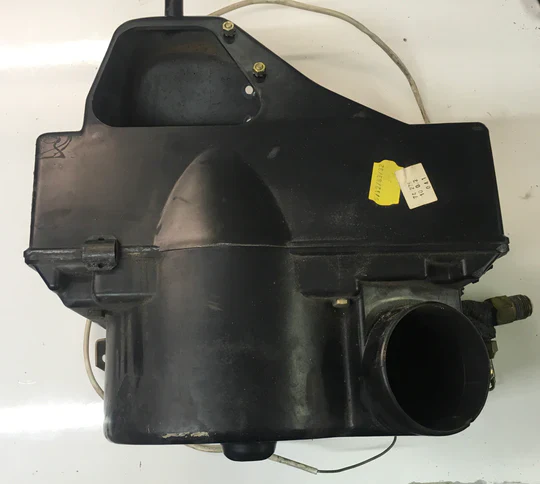Porsche 944 / 911 BEHR A/C heater blower motor & housing 90157302100, used