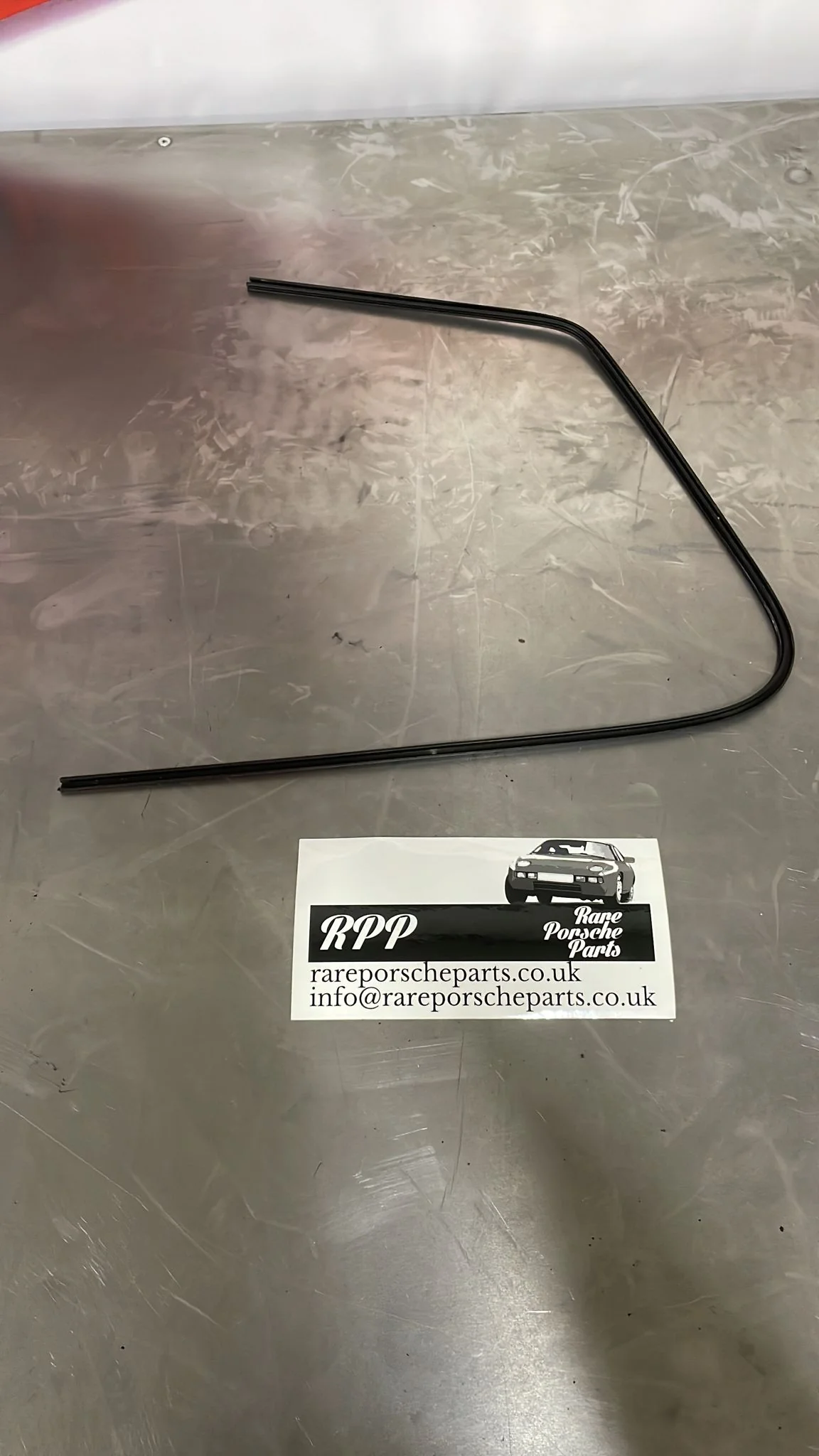 Porsche 944 924 rear right quarter window aluminium trim, 477853366A used - Image 2