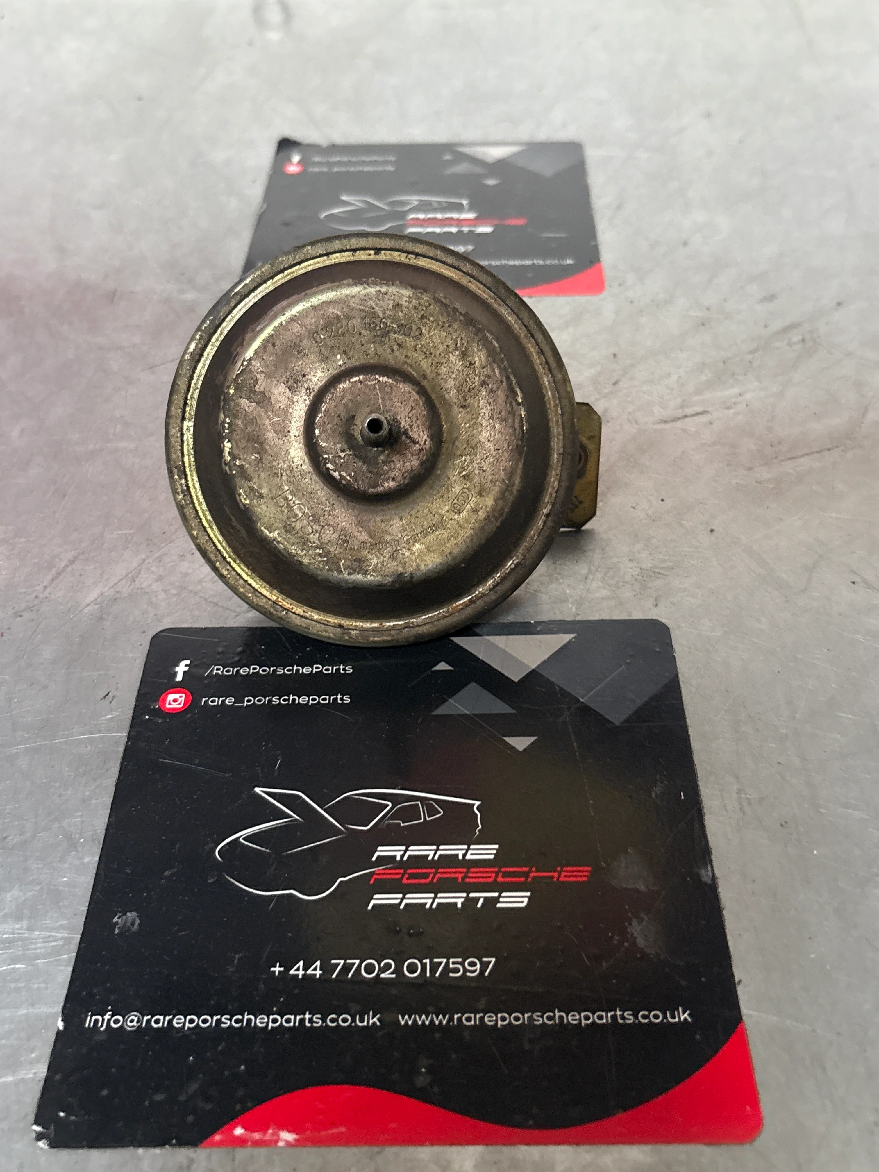Porsche 944 Bosch Vacuum Limiter Valve, used 0280160302 - Image 2