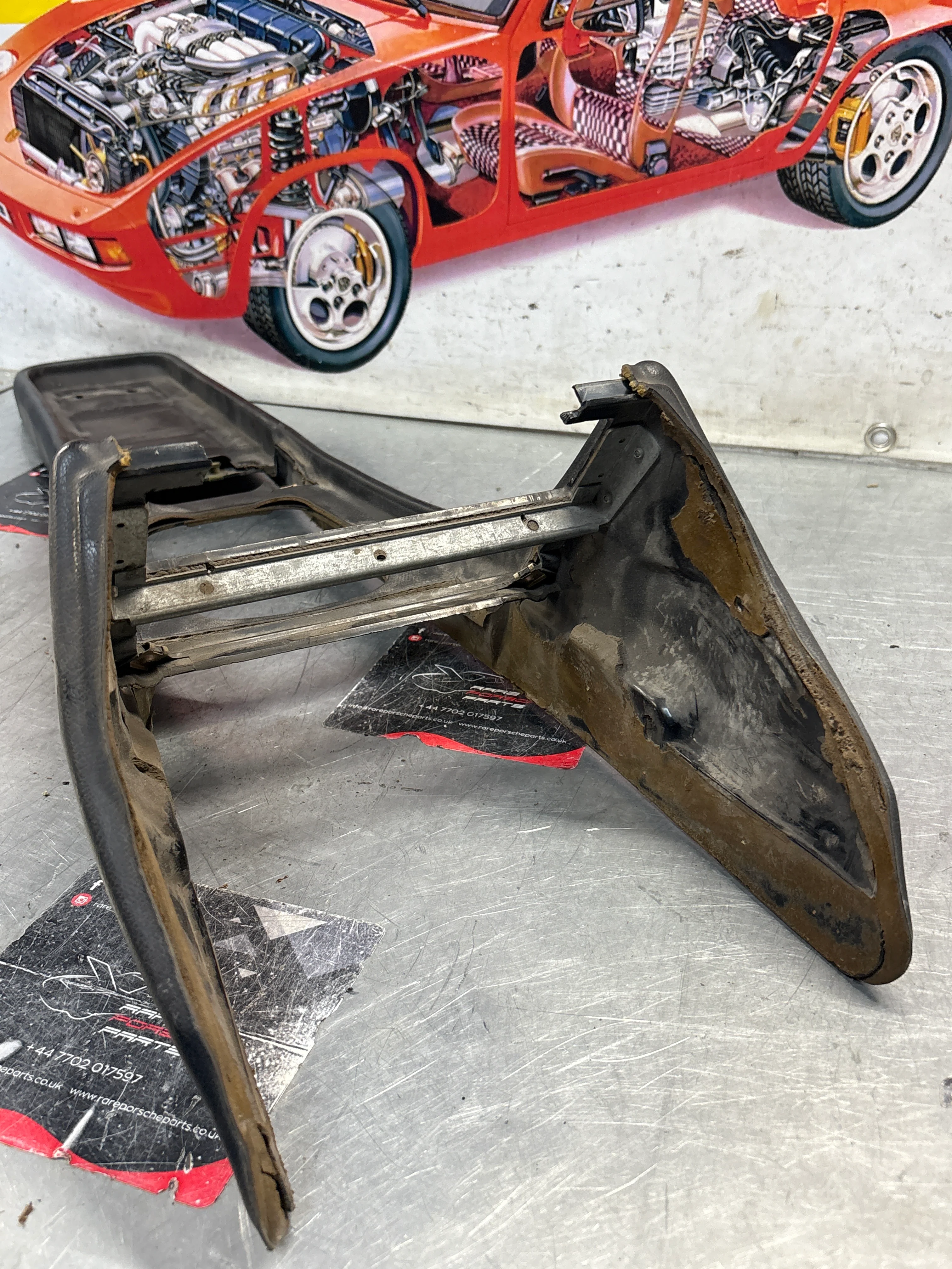 Porsche 944 centre console black 94455205100 used - Image 8