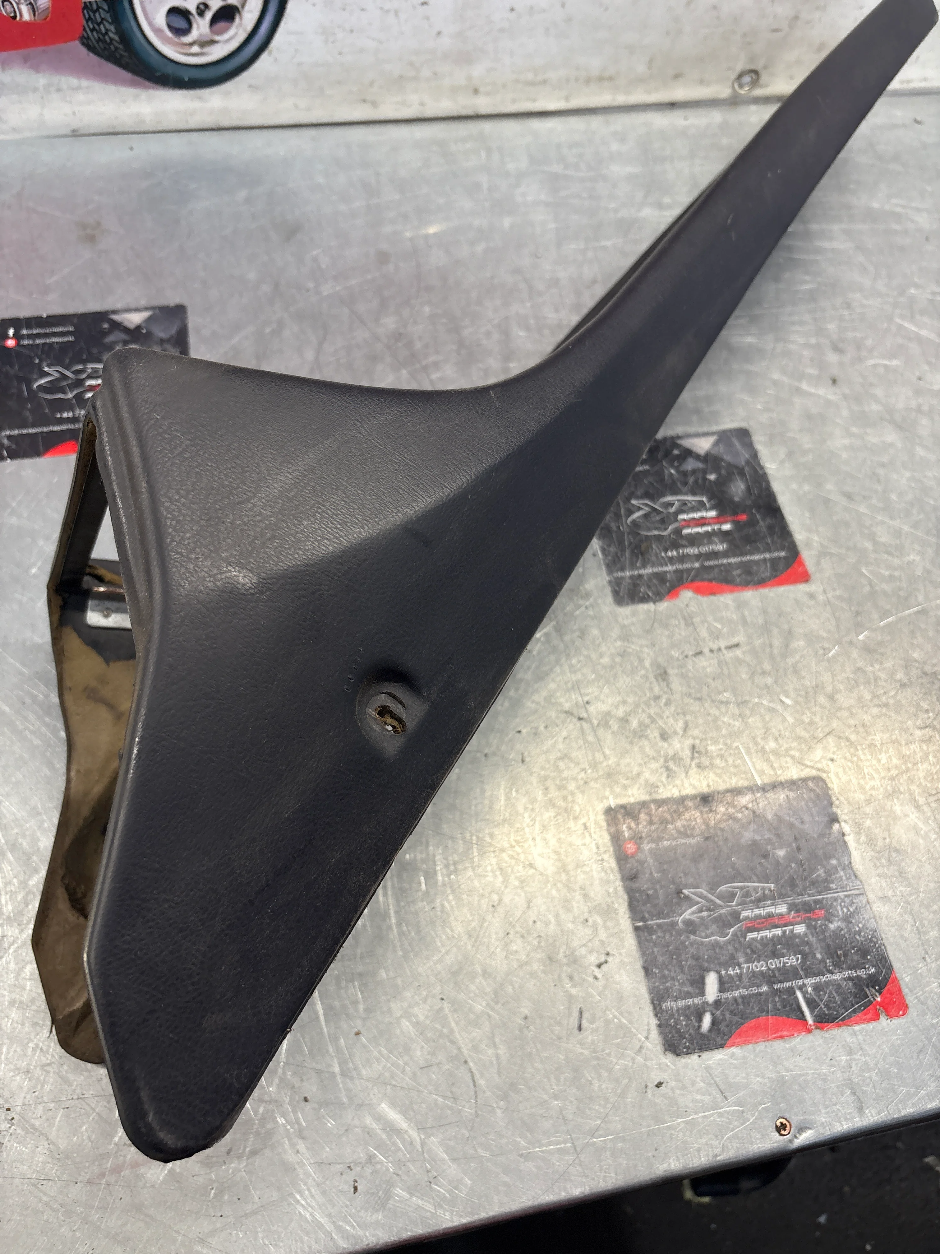 Porsche 944 centre console marine blue 94455205100 used - Image 7
