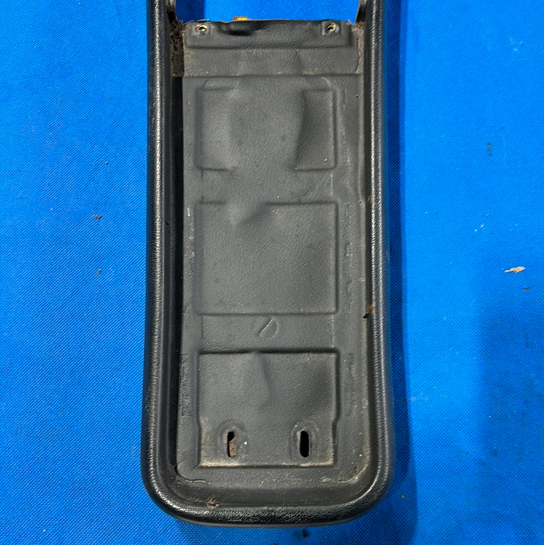 Porsche 944 centre console black 94455205100 used - Image 6