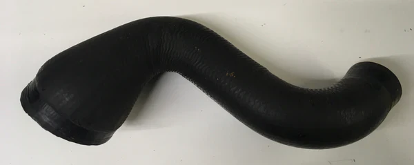 Porsche 944 coolant pipe 94410623702 - Image 4