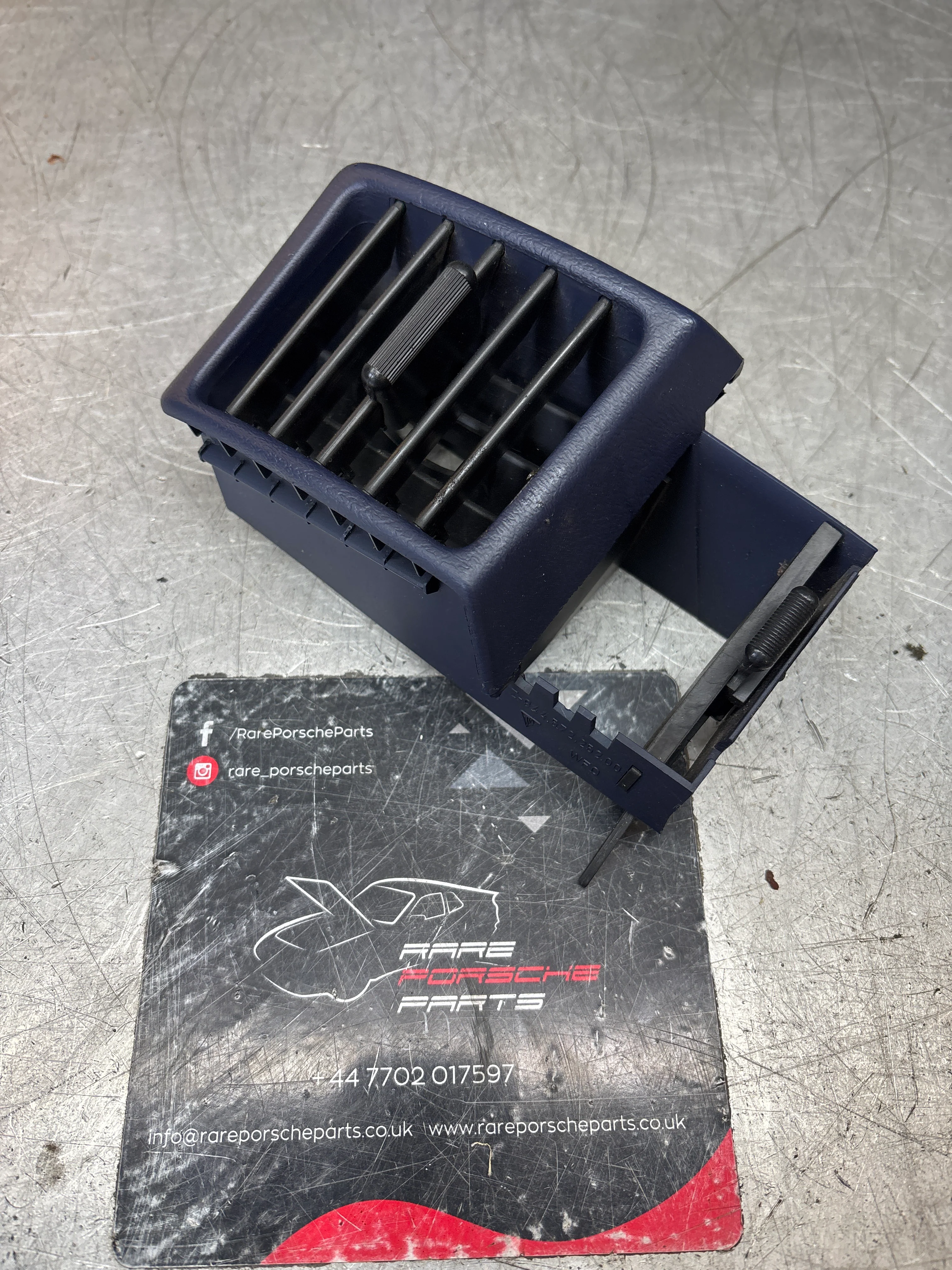 Porsche 944 Cobalt Blue right Interior dash air vent. 94457225200 used - Image 2