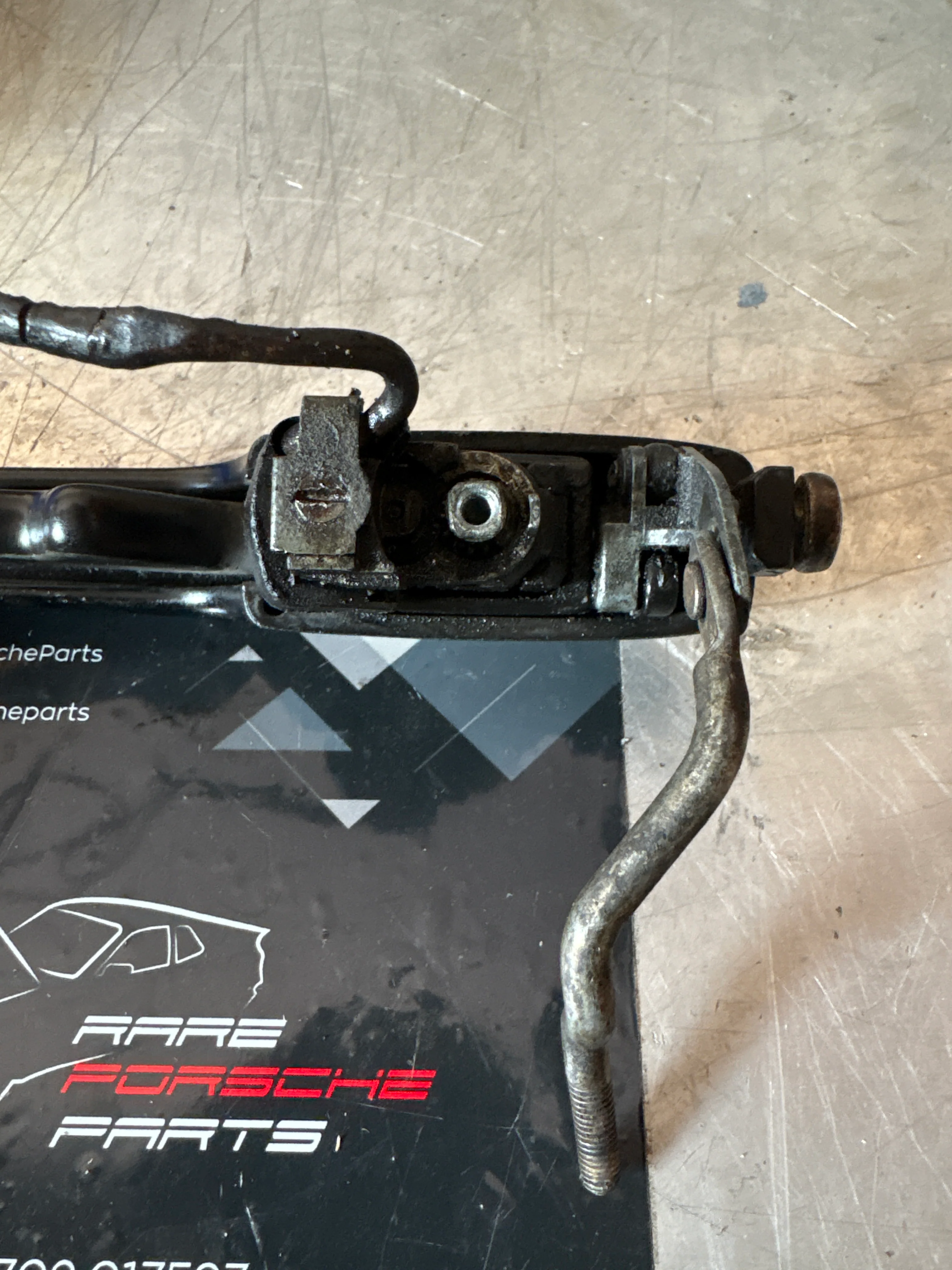 Porsche 944 S2 door Handle, left 94453706105, used - Image 3