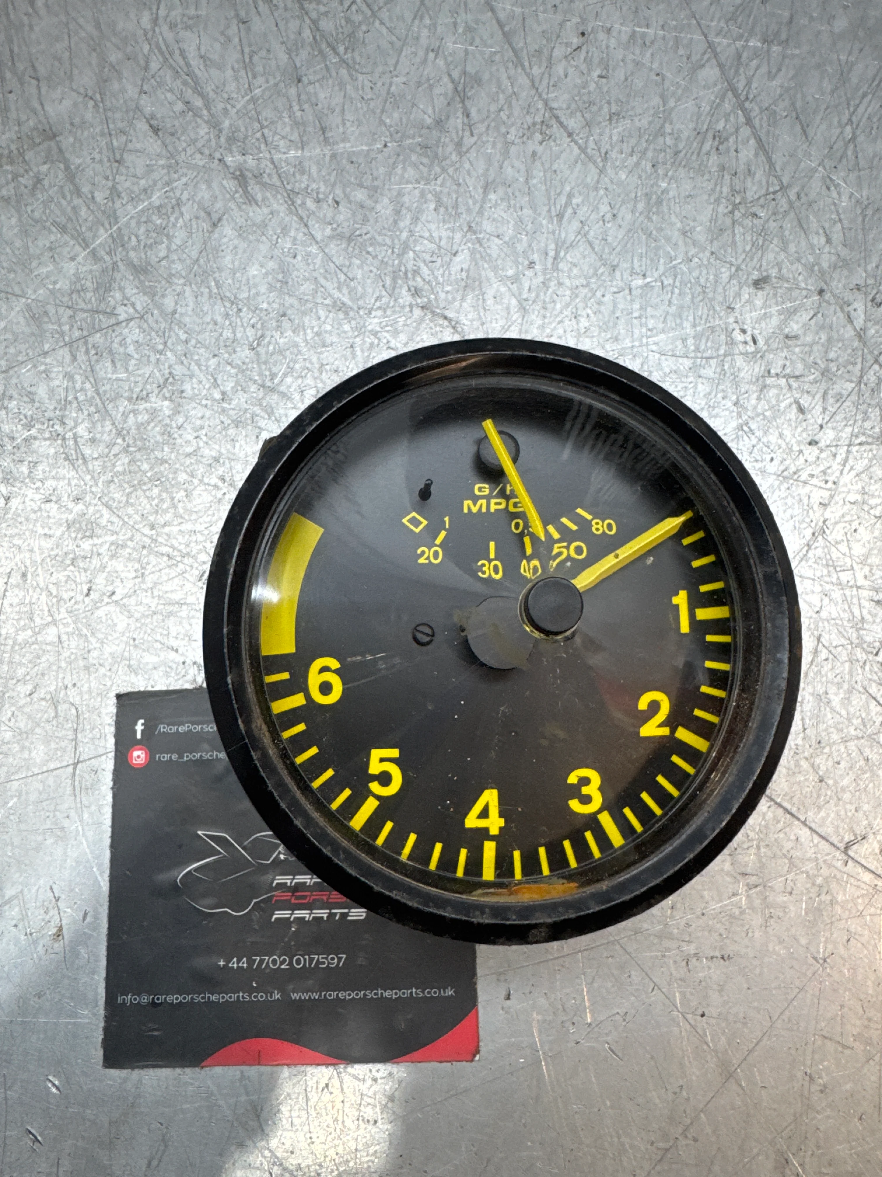 Porsche 944 early rev counter tacho yellow 94464120701 with MPG