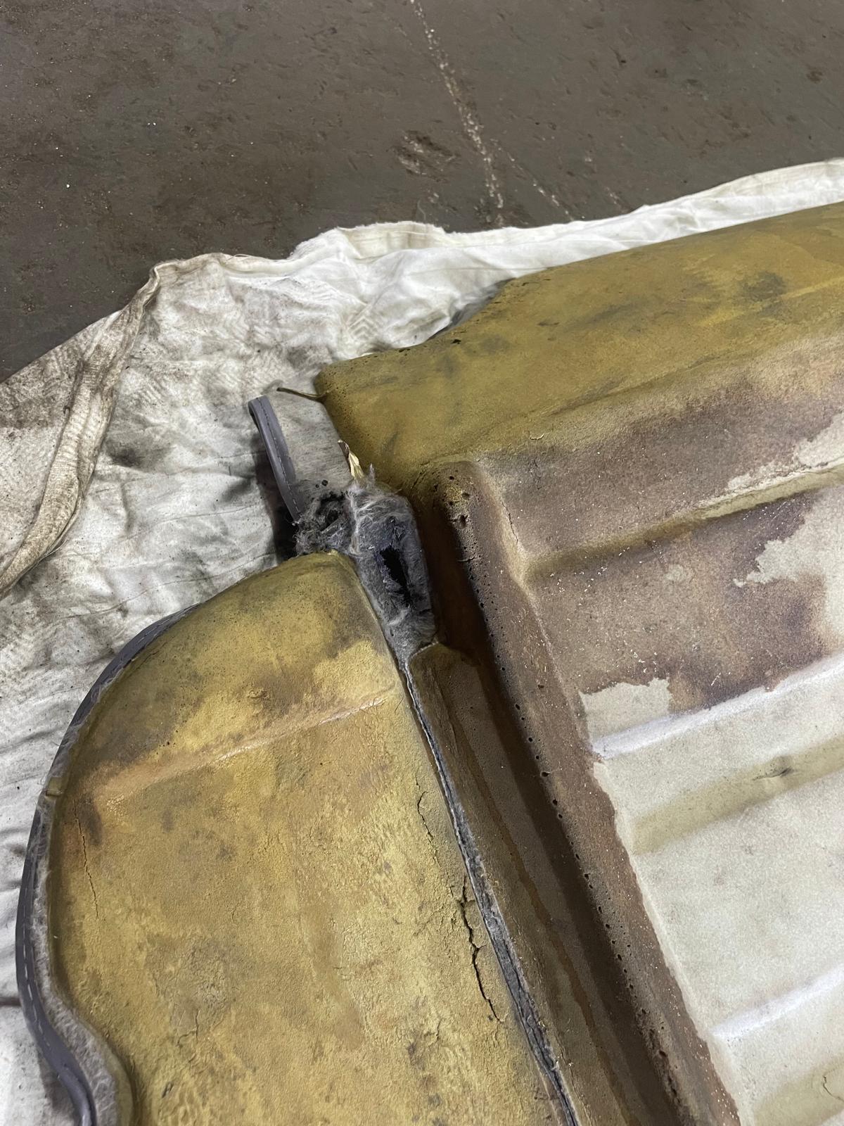 Porsche 944 from 85.5 grey / cream boot carpet 94555506303, used - Image 18