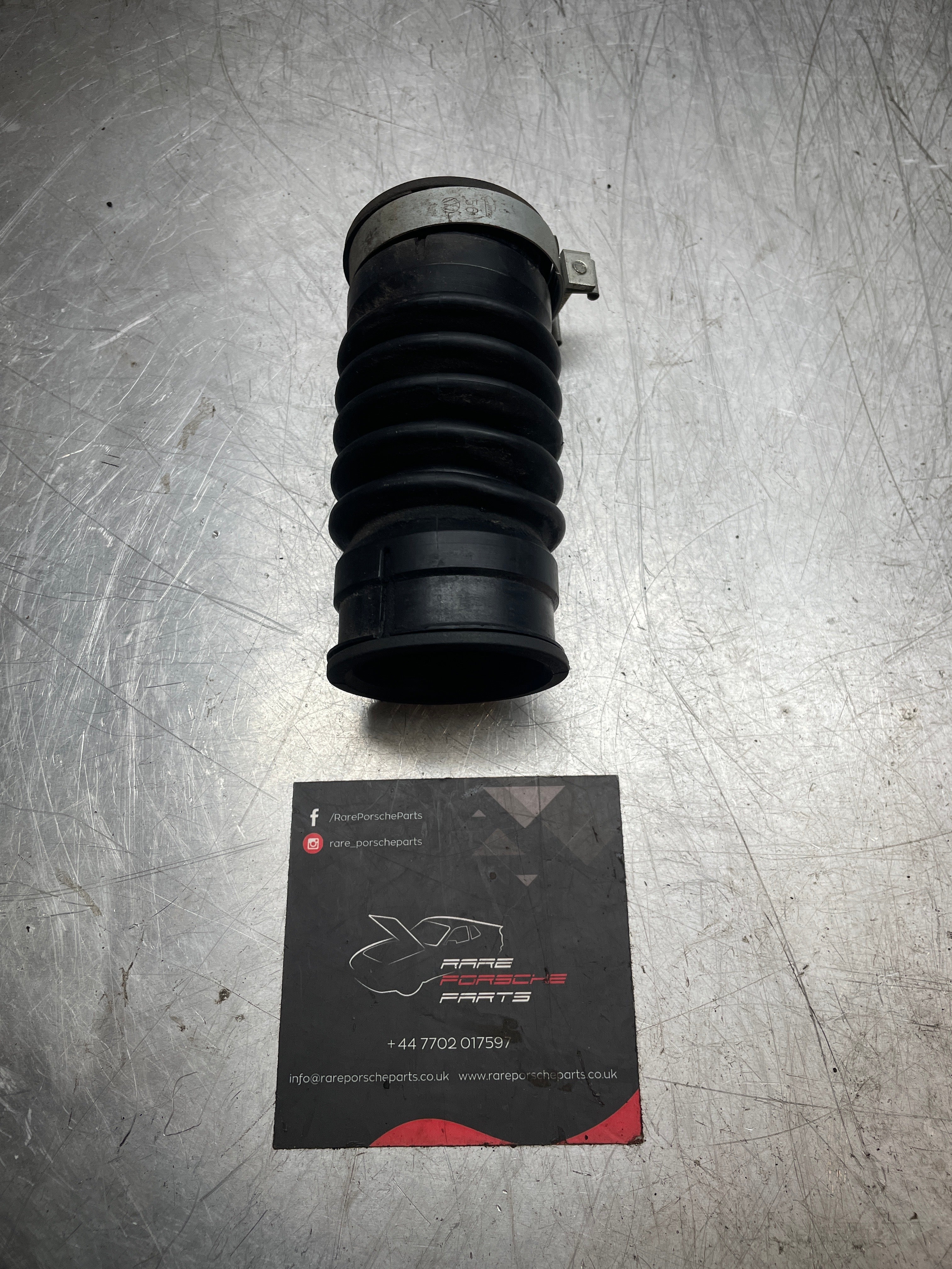Porsche 944 S2 Turbo 968 fuel filler neck hose for plastic fuel tank 94420131900, used - Image 2