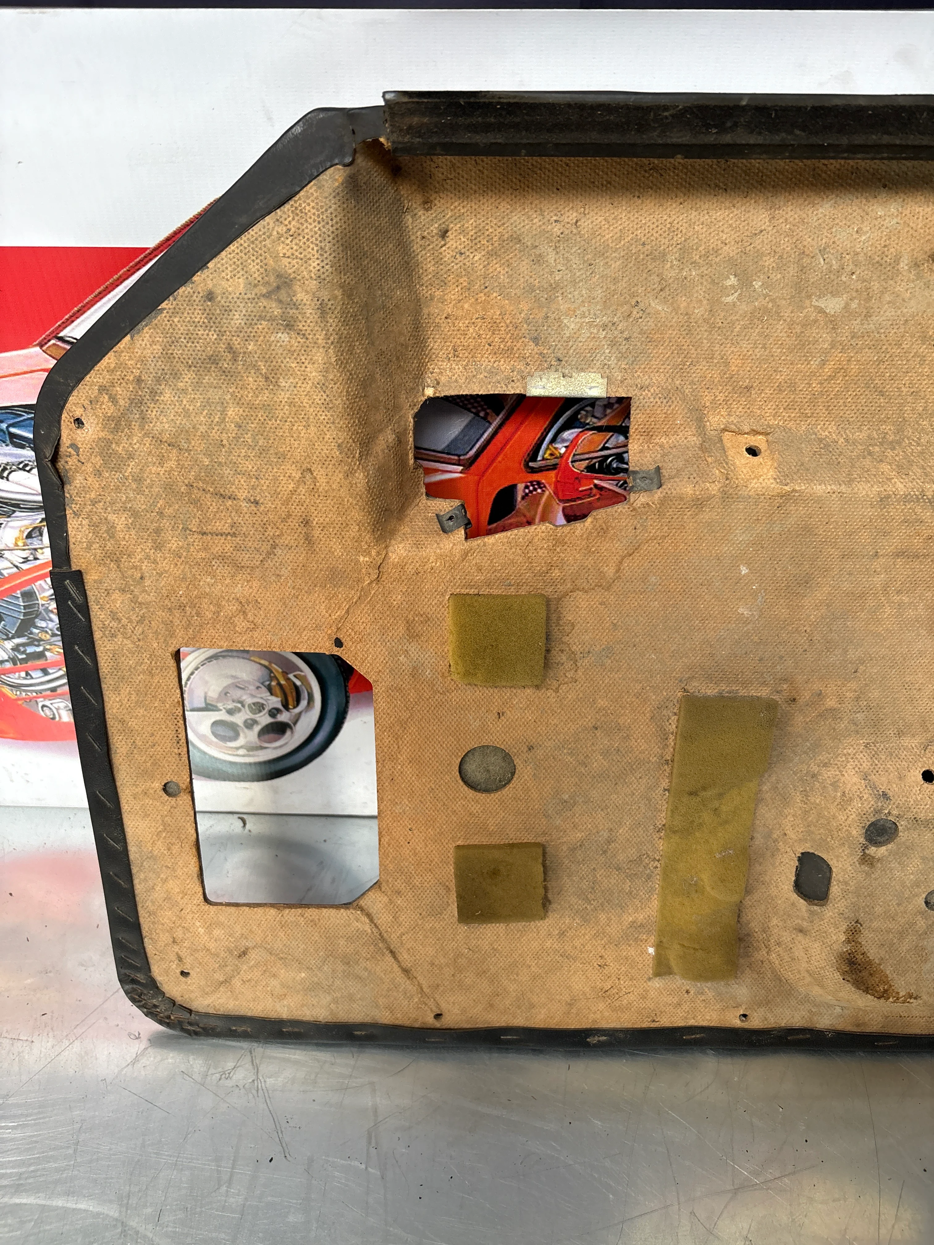 Porsche 944 left side Black door card, used 94455501701 - Image 9