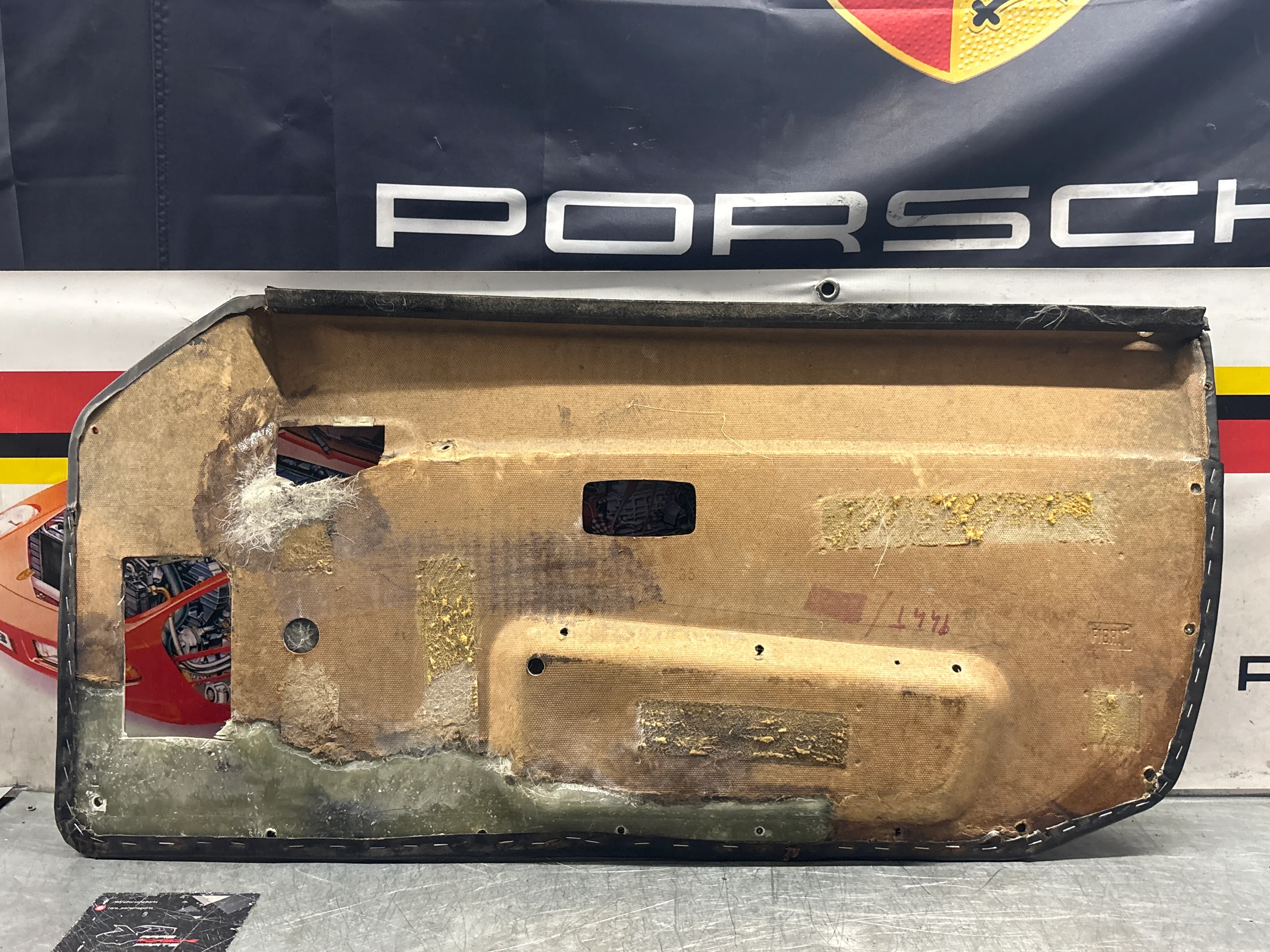 Porsche 944 left side Black door card, used 94455501701 - Image 10