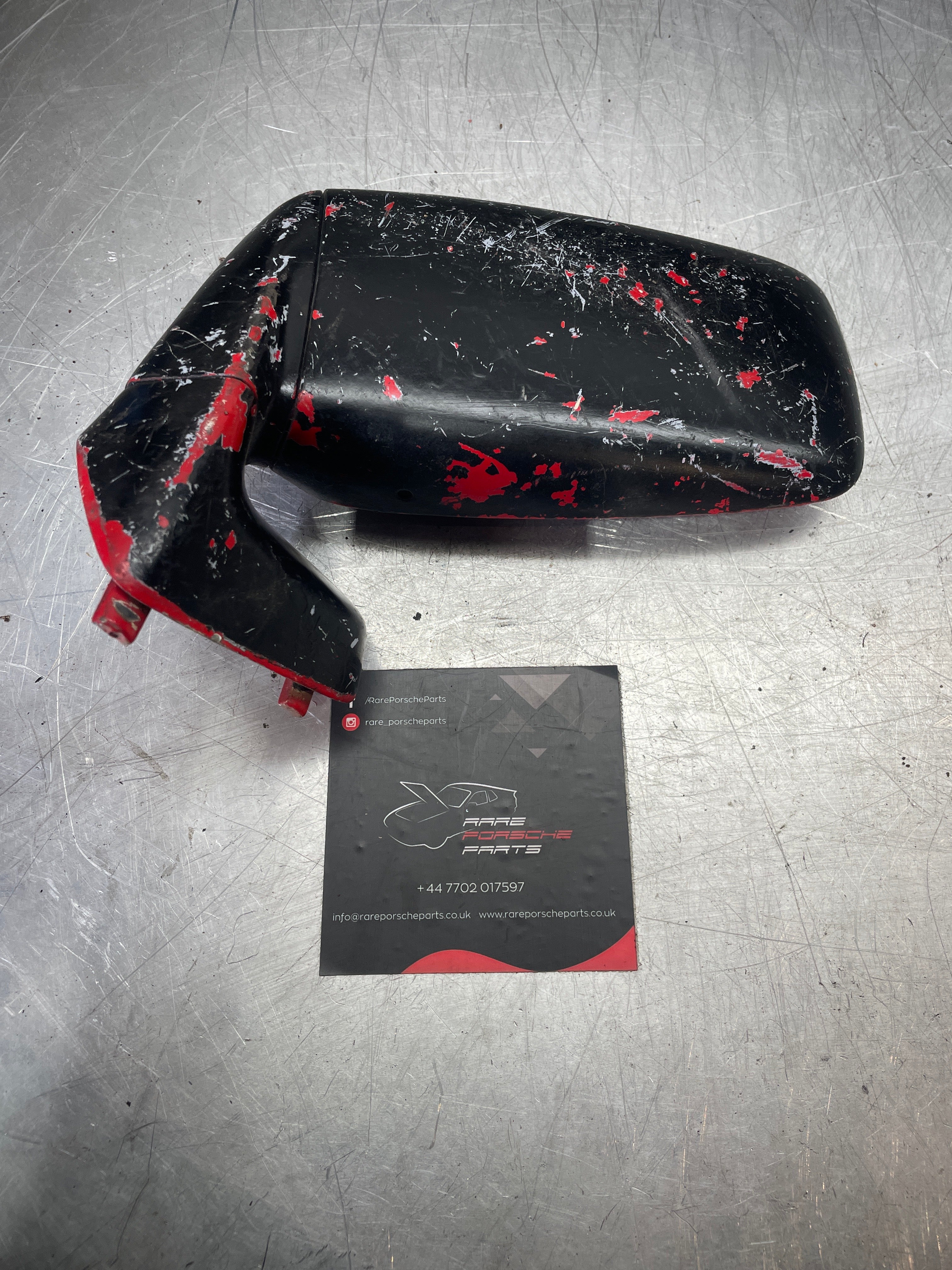Porsche 944 left side mirror housing, used 92773102404 - Image 2