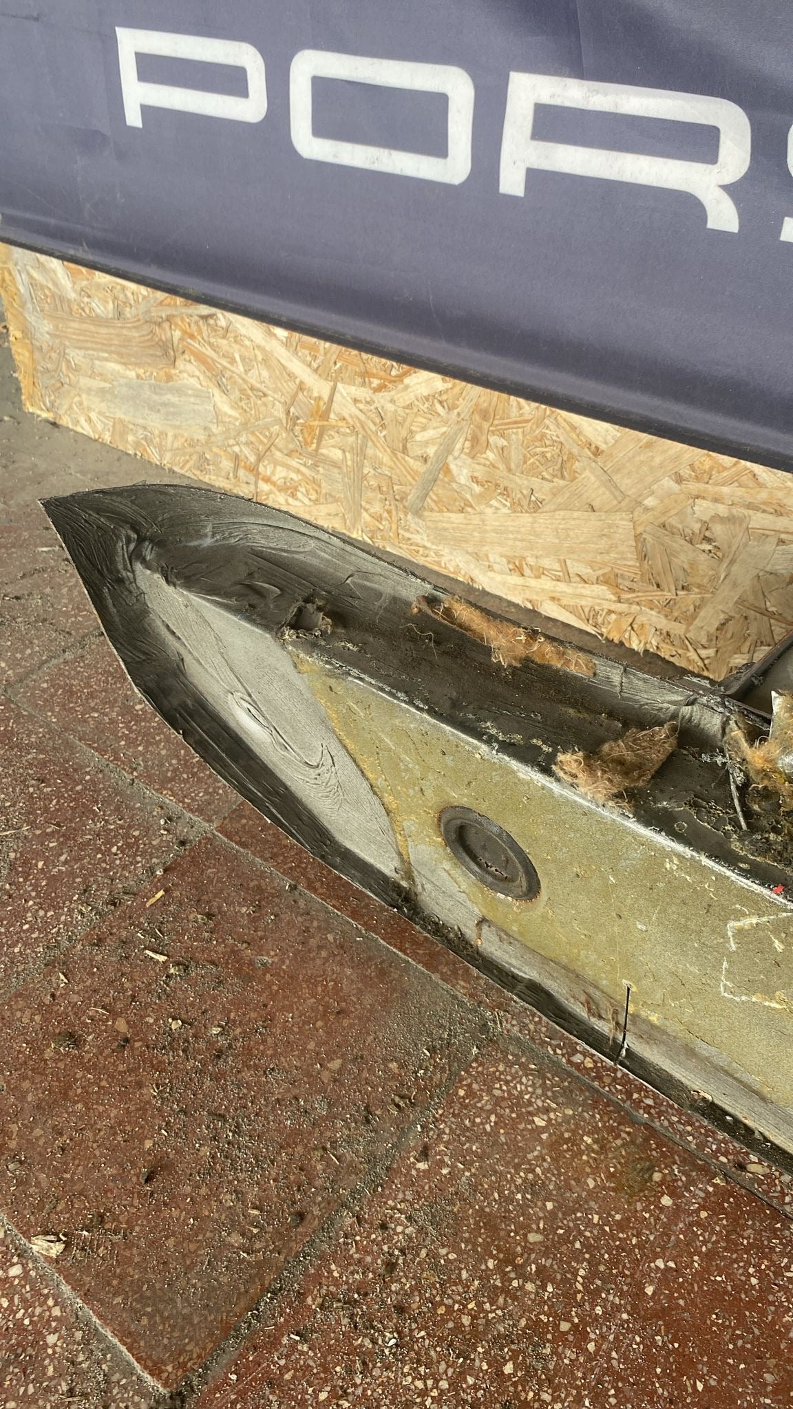Porsche 944 right sill section with 94450361200 - Image 6
