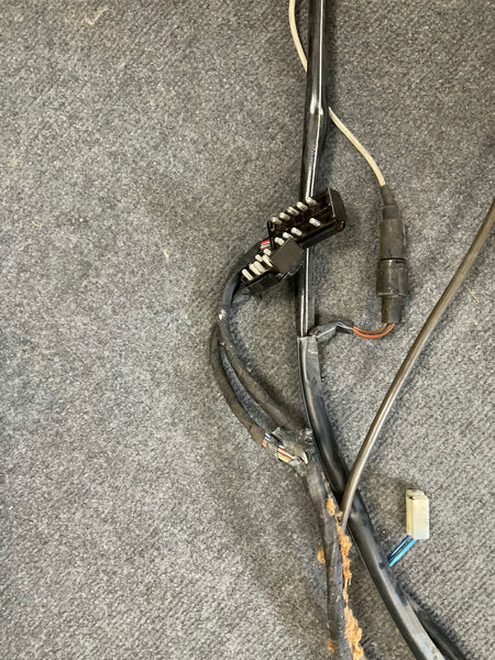 Porsche 944 passenger side, left, used door wiring harness 94461203405 - Image 3