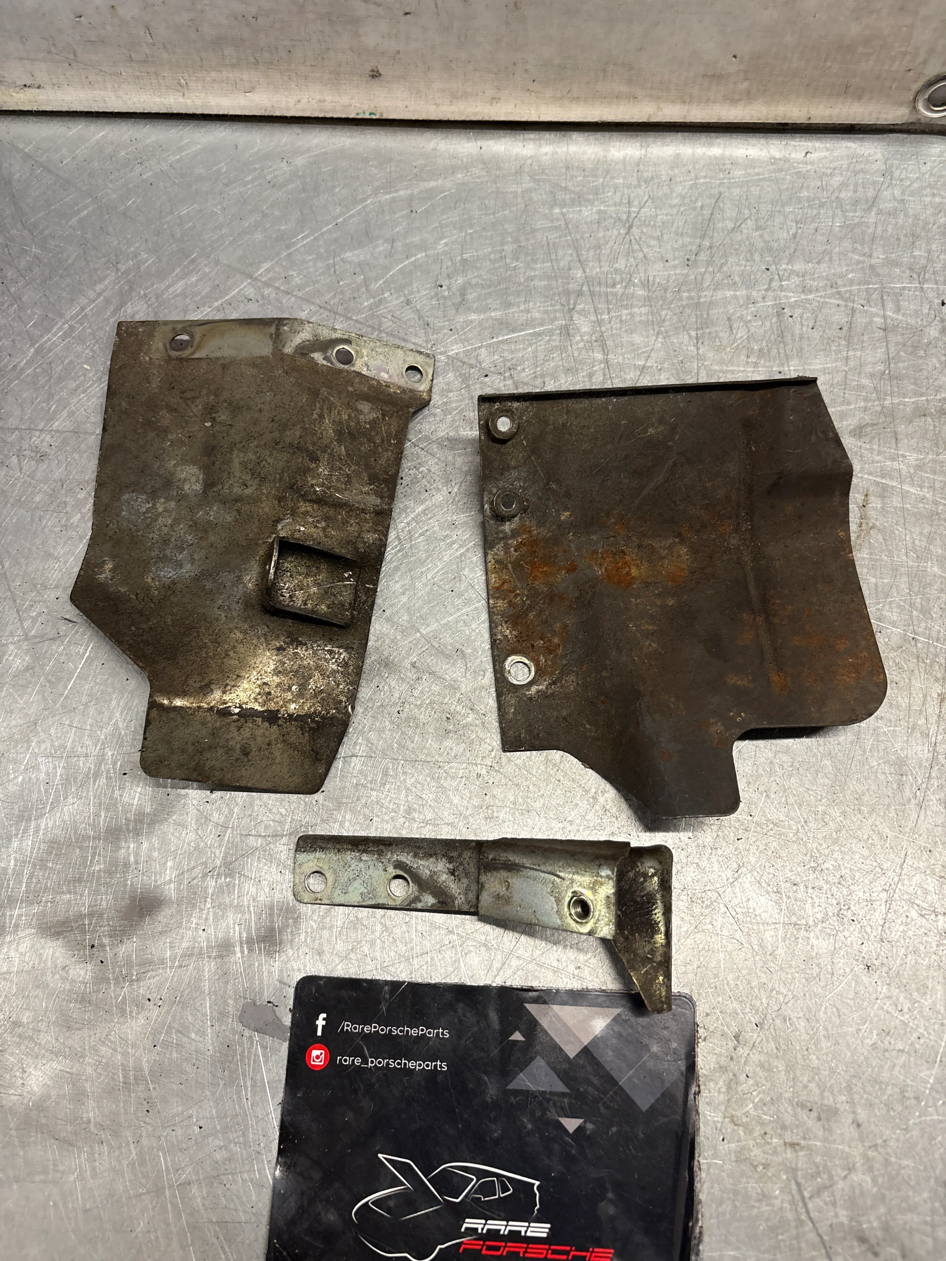 Porsche 944 Turbo oil cooler heat shield, used 95110705301 - Image 3