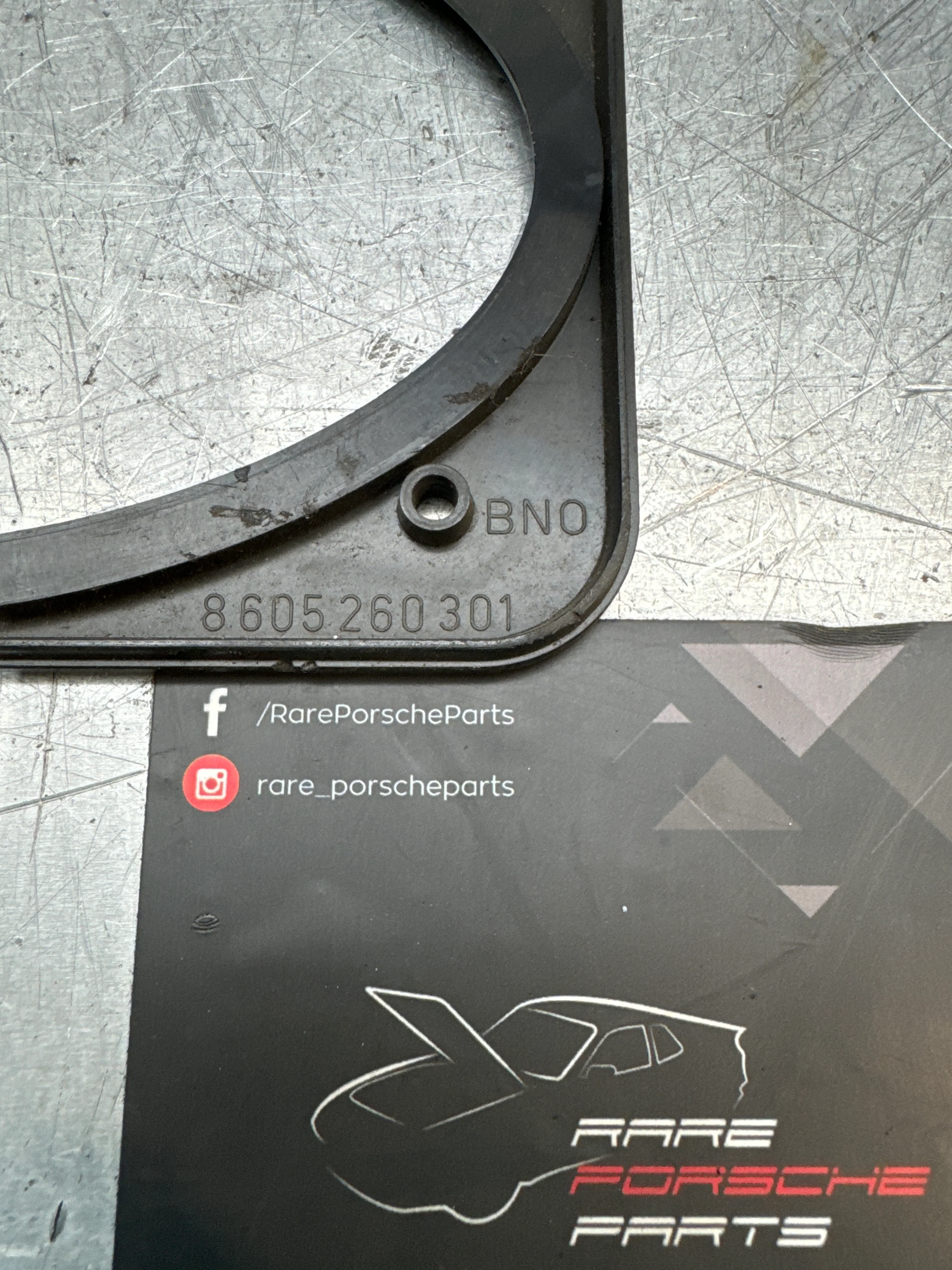 Porsche 944 speaker frames 94455515900 used - Image 4