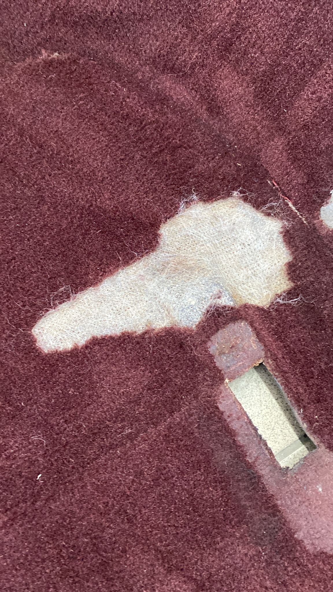 Porsche 944 rear floor carpet, burgundy, please study photos LHD, 94455507102 from 85.5 - Image 7