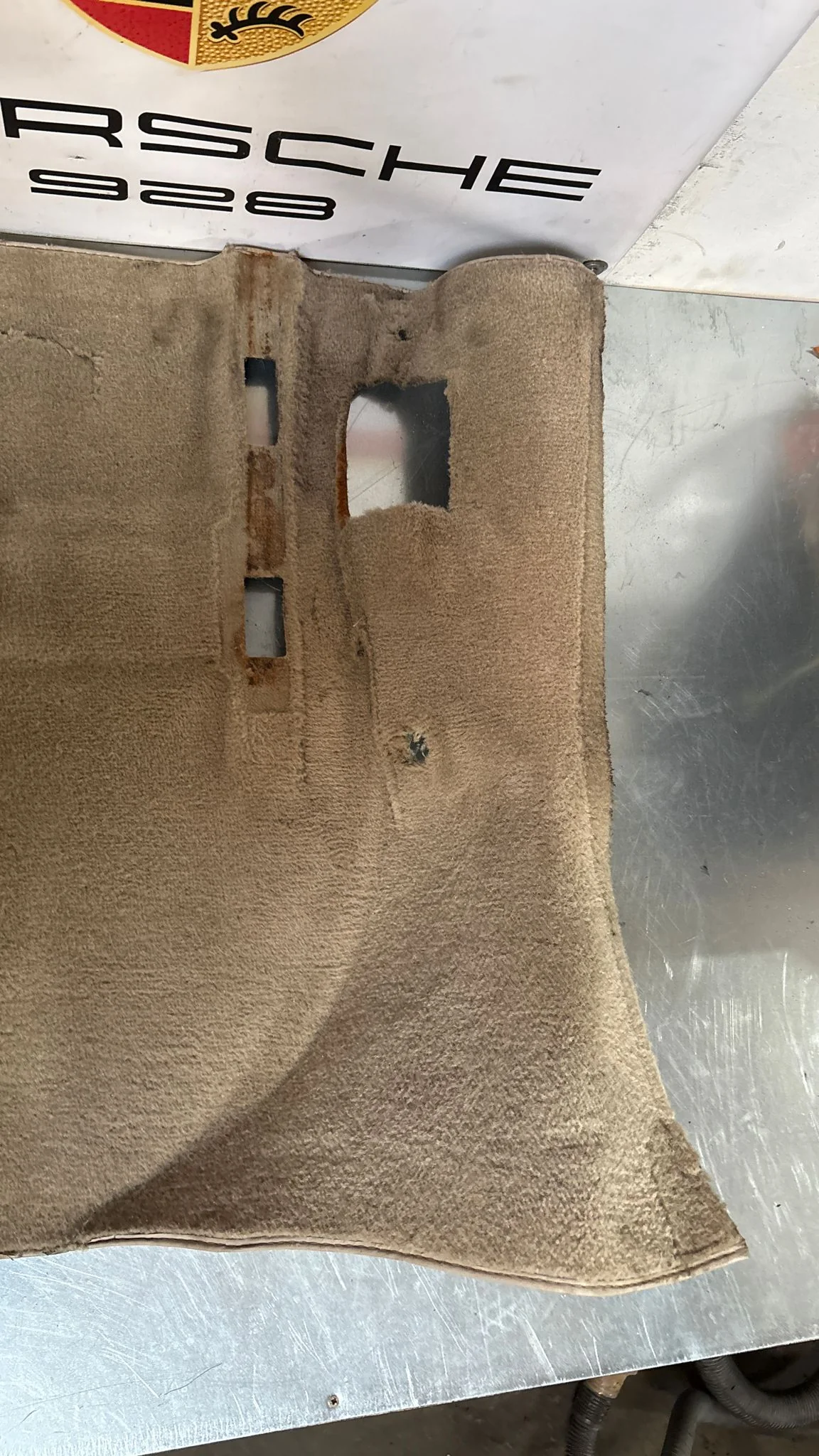 Porsche 944 RHD rear floor carpet, champagne, 94555507100, used - Image 5