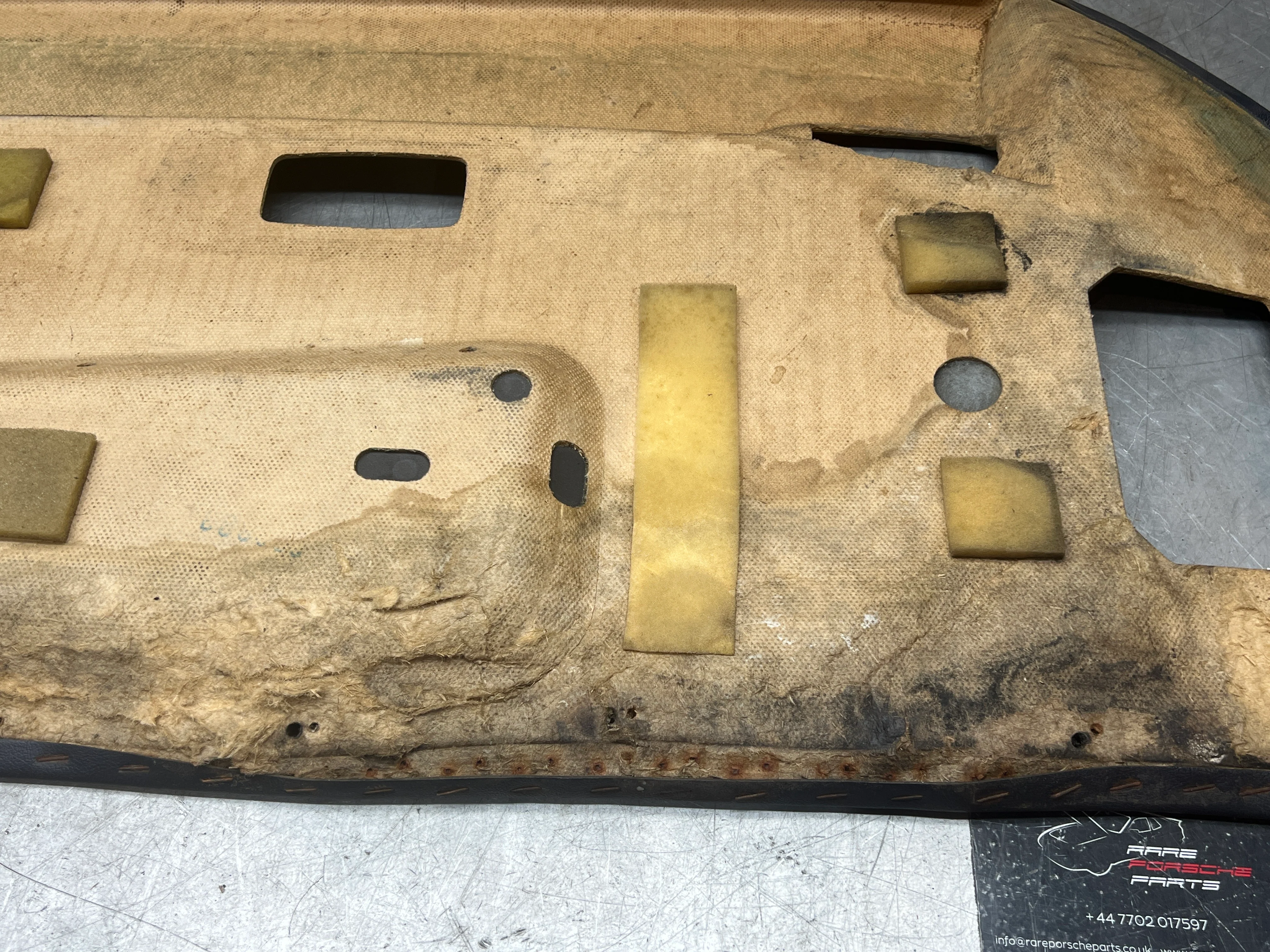 Porsche 944 right door card for late cars from 85.5 944555018 - Image 10