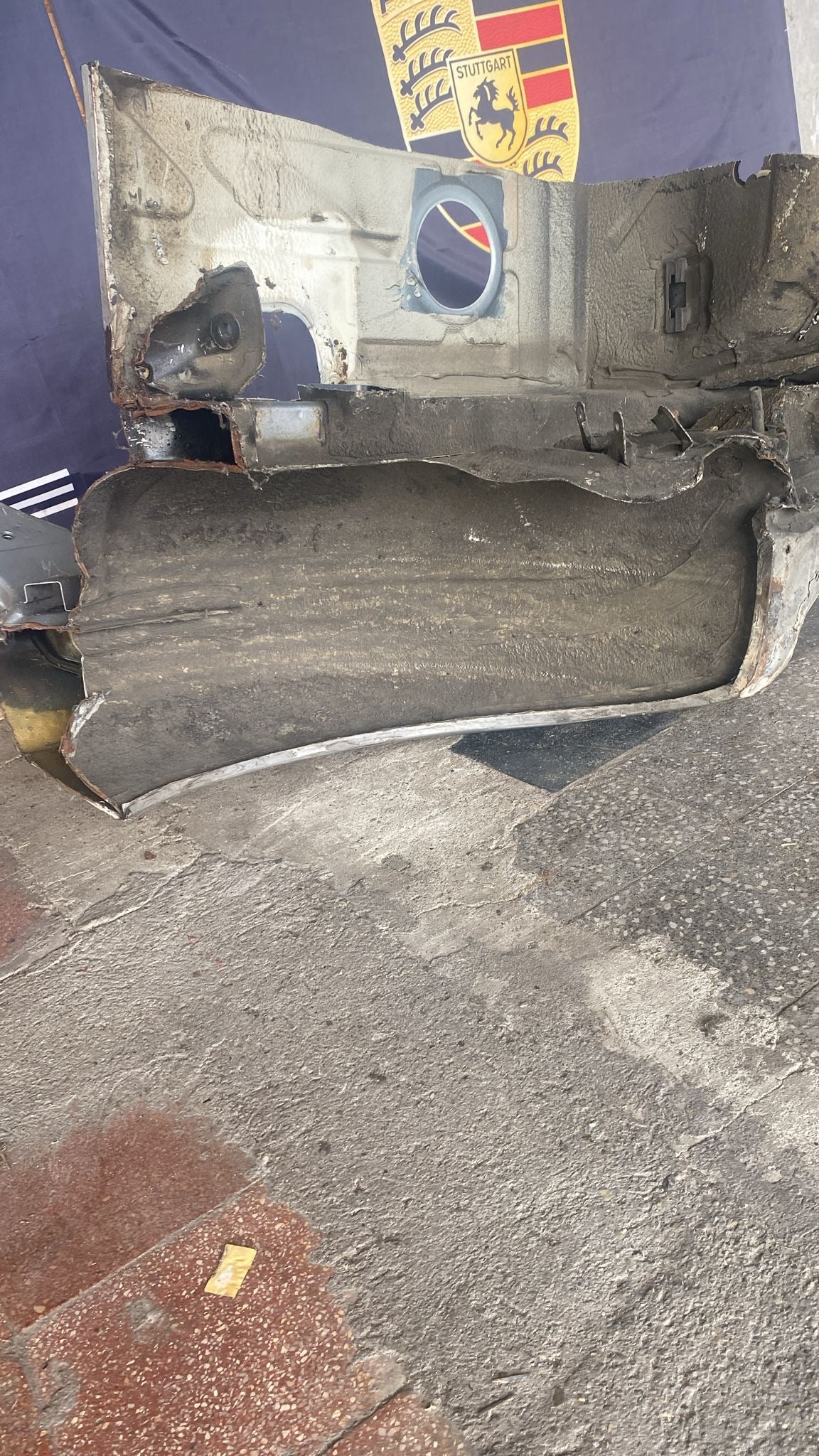 Porsche 944 Right side cut, rear fender 94450390403, - Image 12