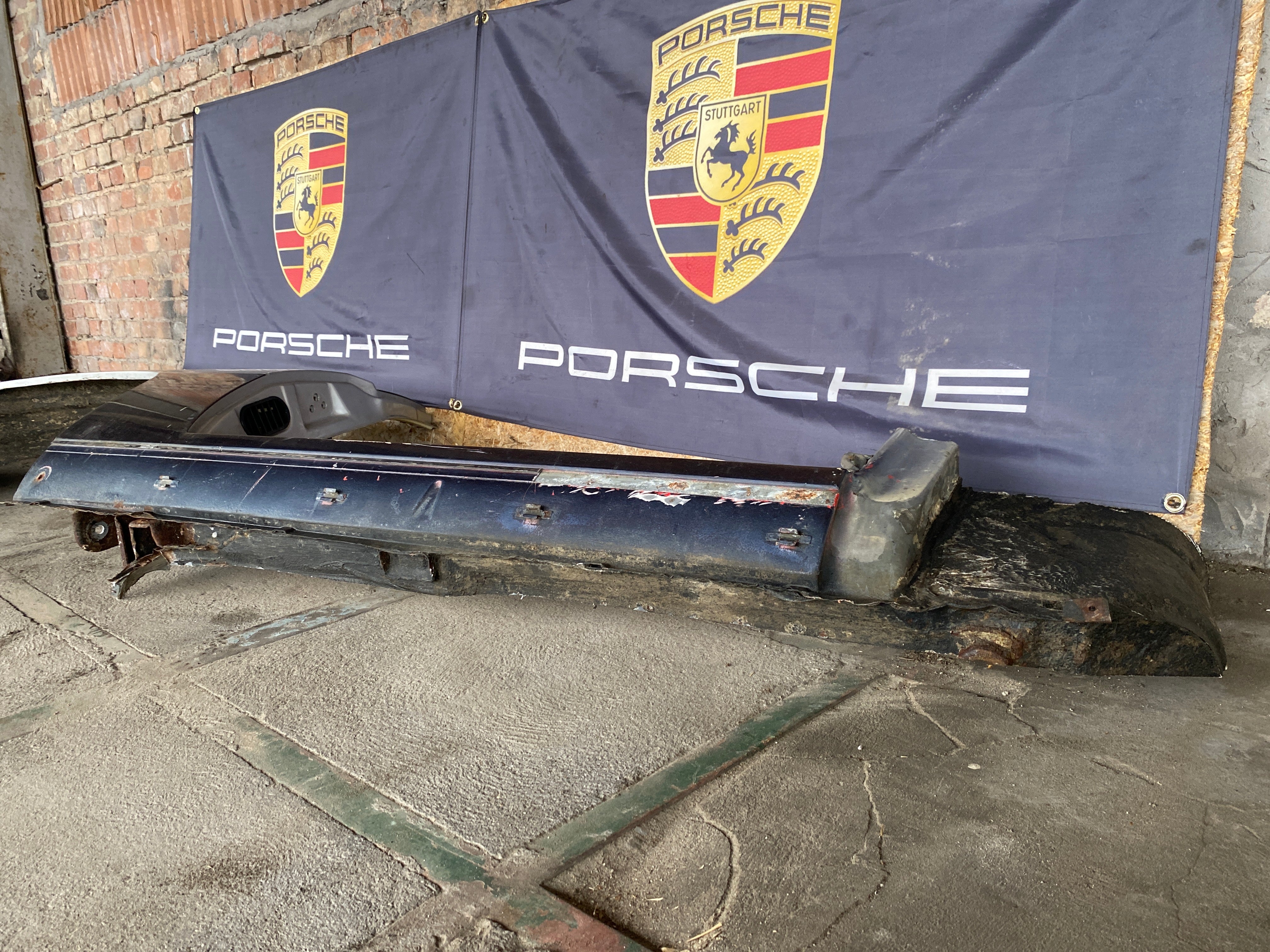 Porsche 944 Right side cut, rear fender with sill 94450390403, 94450361200 - Image 12