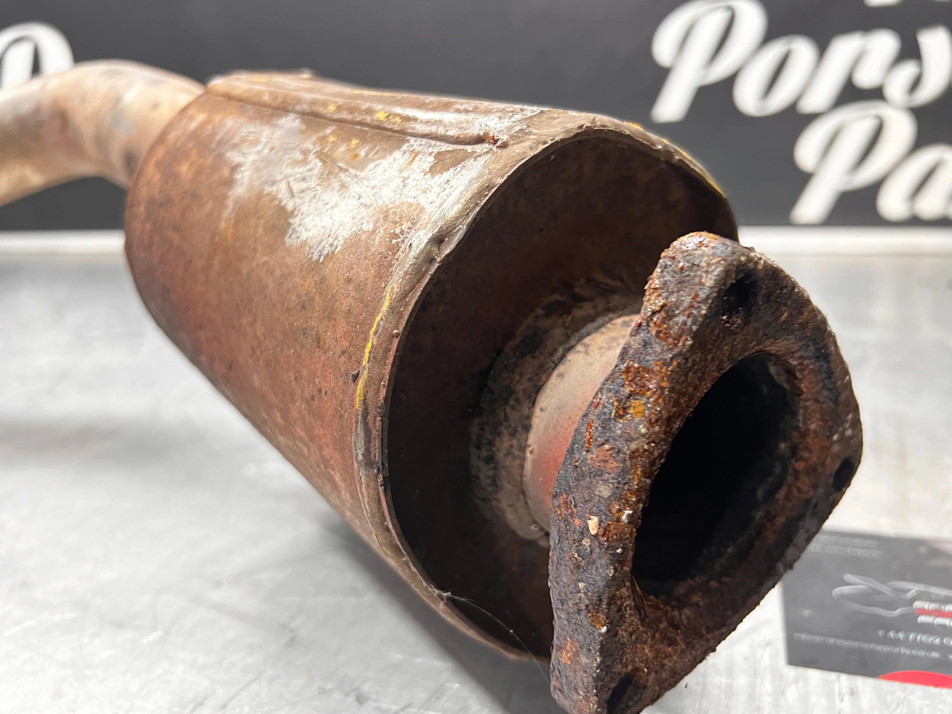 Porsche 944 S S2 genuine exhaust system rear muffler, used 94411104103 - Image 15