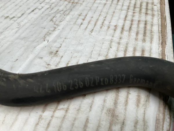 Porsche 944 S2 Air throttle body coolant pipe / rubber hose 944 106 236 02P - Image 2