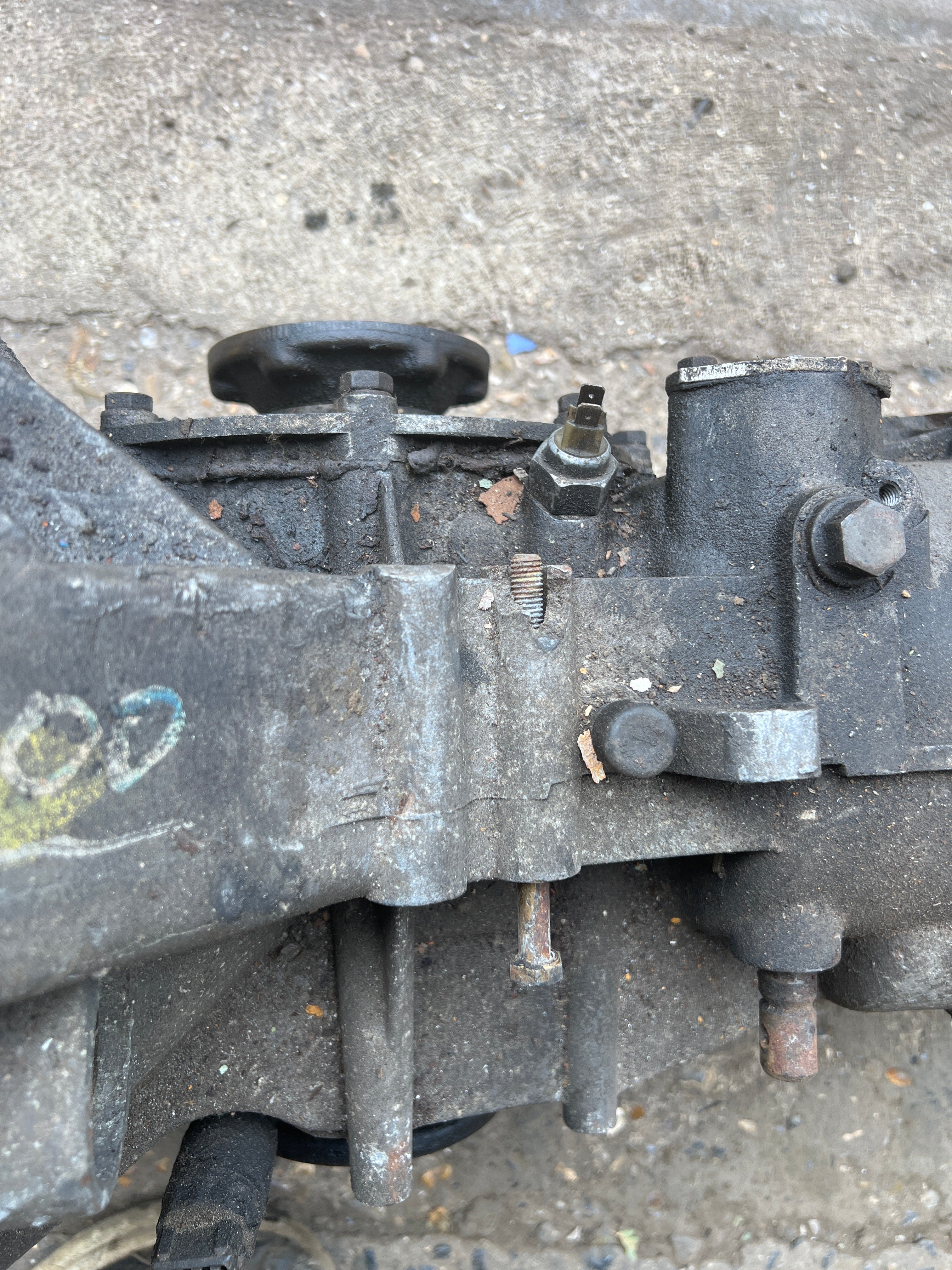 Porsche 944 S2 AOS gearbox - Image 8