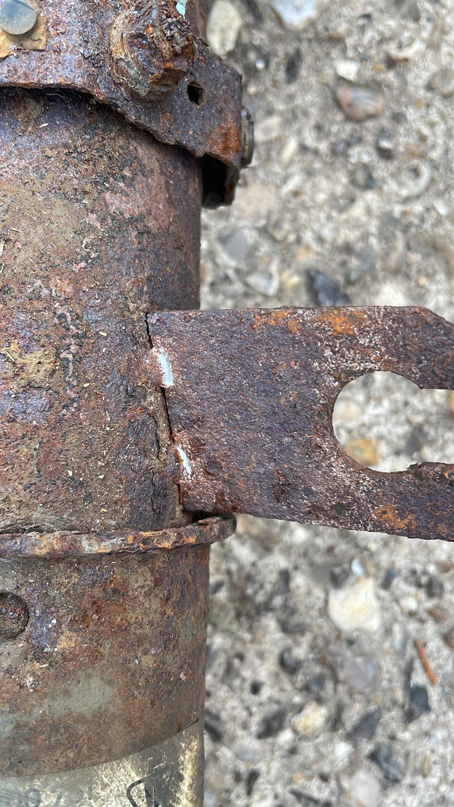 Porsche 944 S2 Right, Off Side suspension leg, 94434303219 used, spares or repair - Image 2