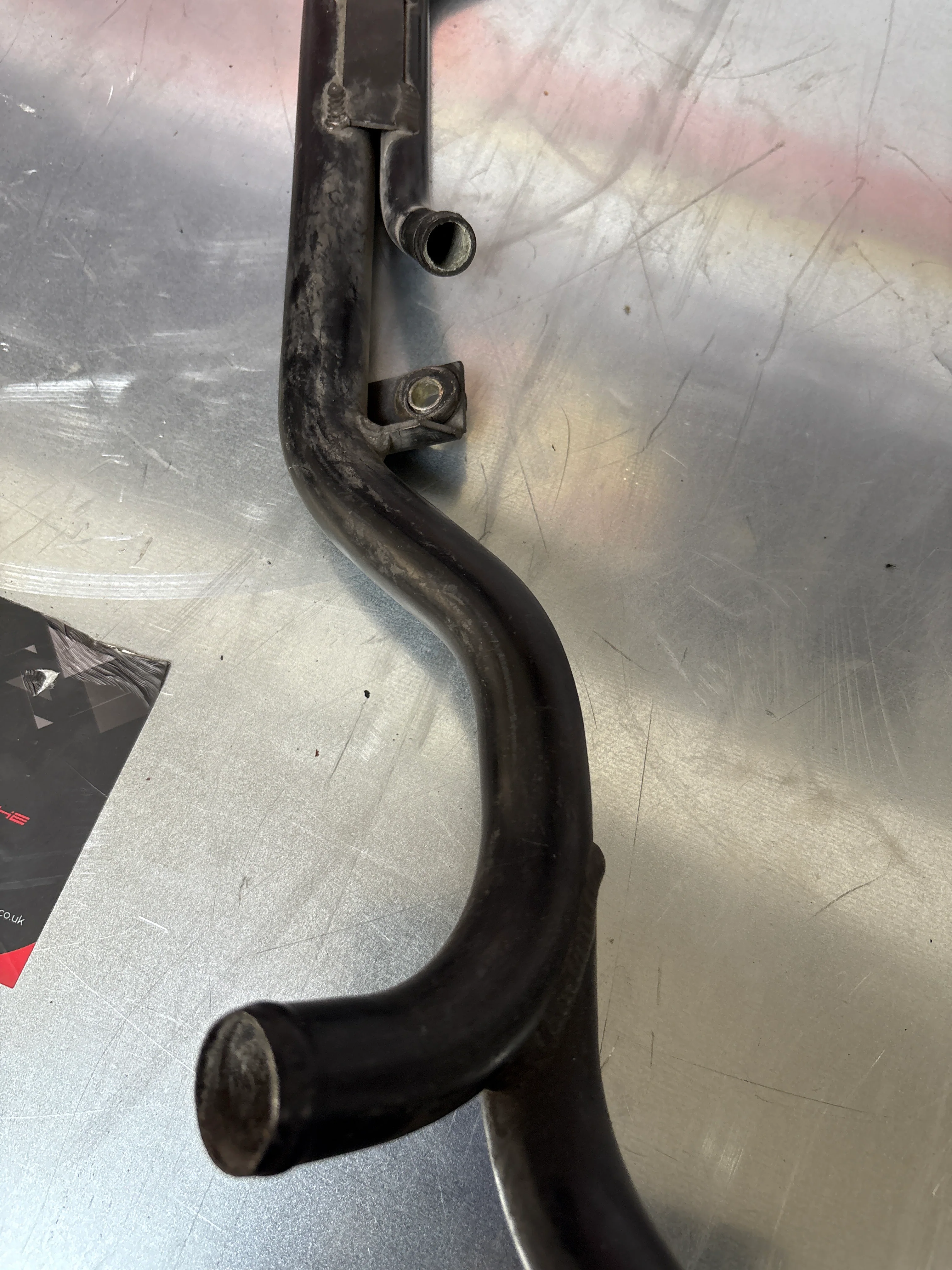 Porsche 944 Turbo -87 water pipe, water manifold, 95111017102, used - Image 3