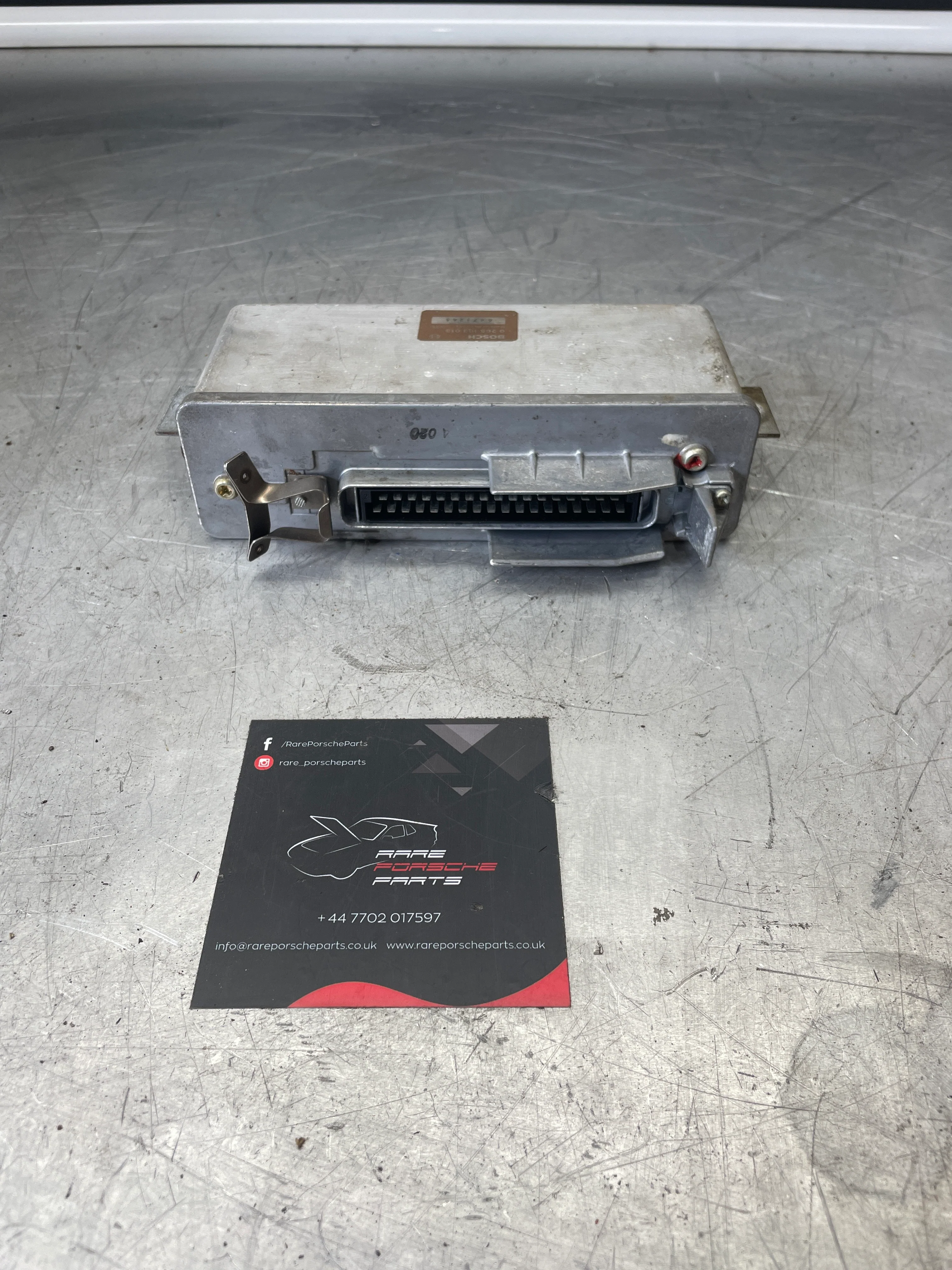 Porsche 944 Turbo/951/968/928 ABS Control Unit, 0265103013 used - Image 3