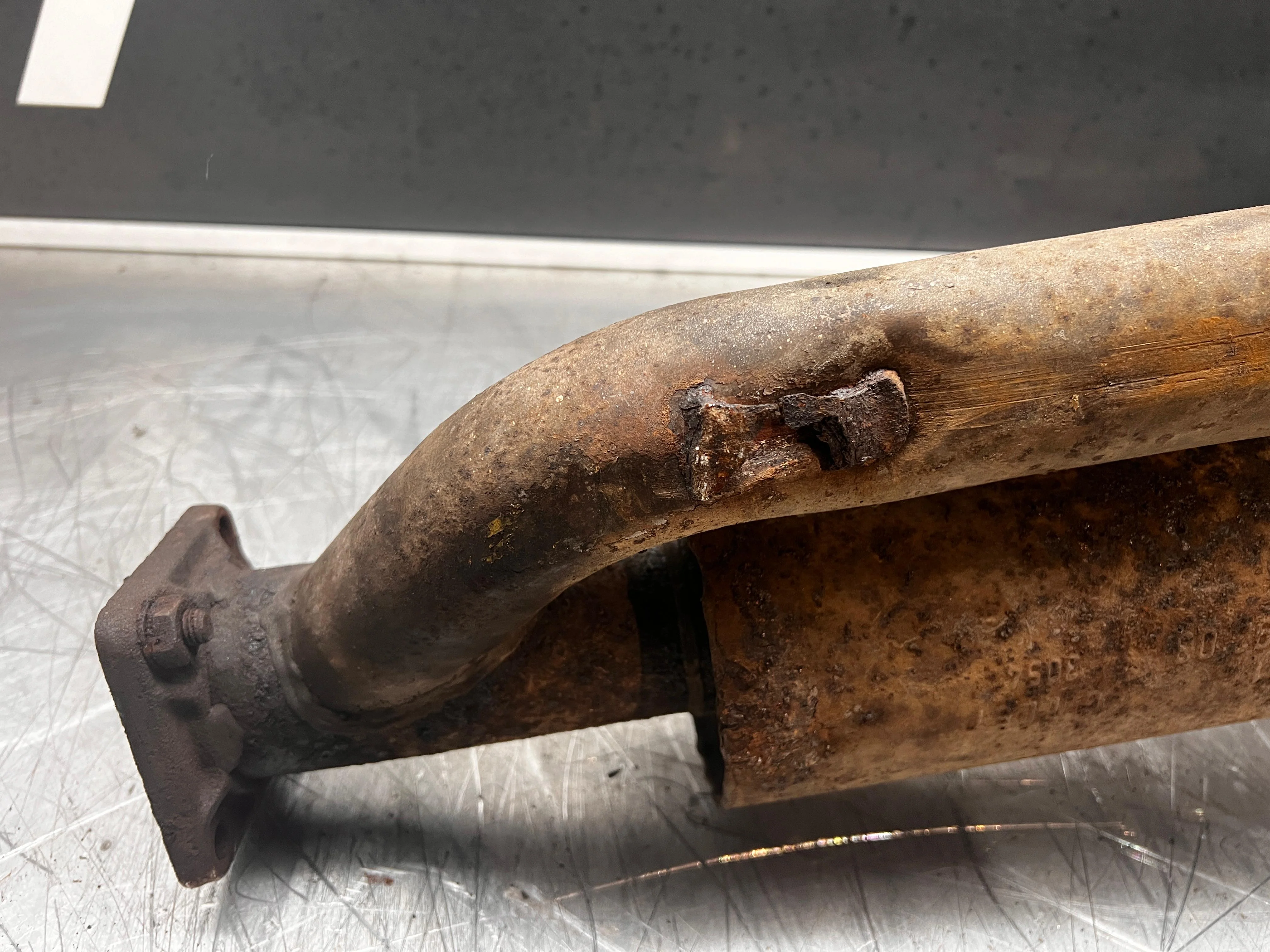 Porsche 944 Turbo front exhaust muffler 95111109303 used - Image 10