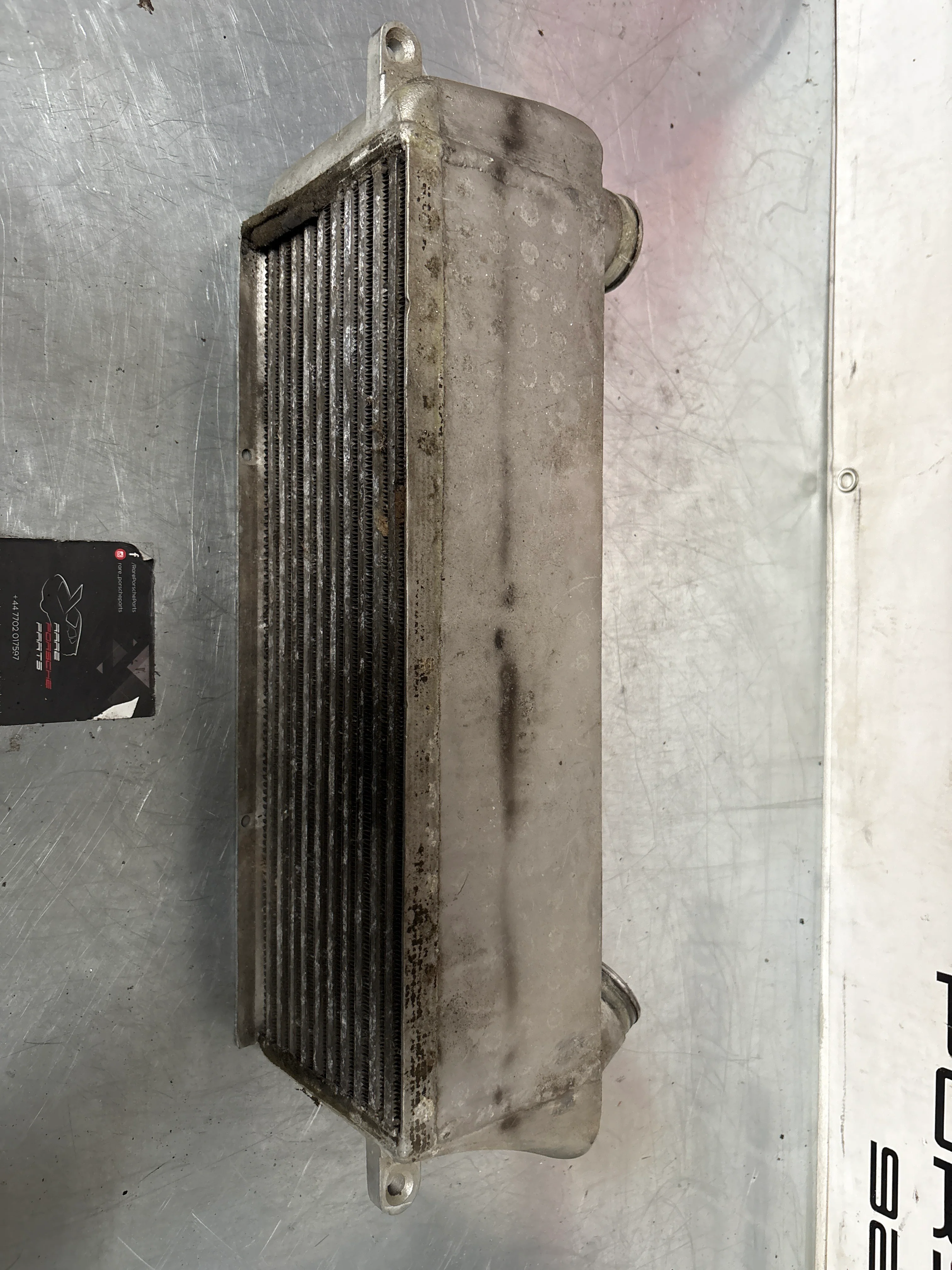 Porsche 944 Turbo Intercooler 95111013703 used - Image 5
