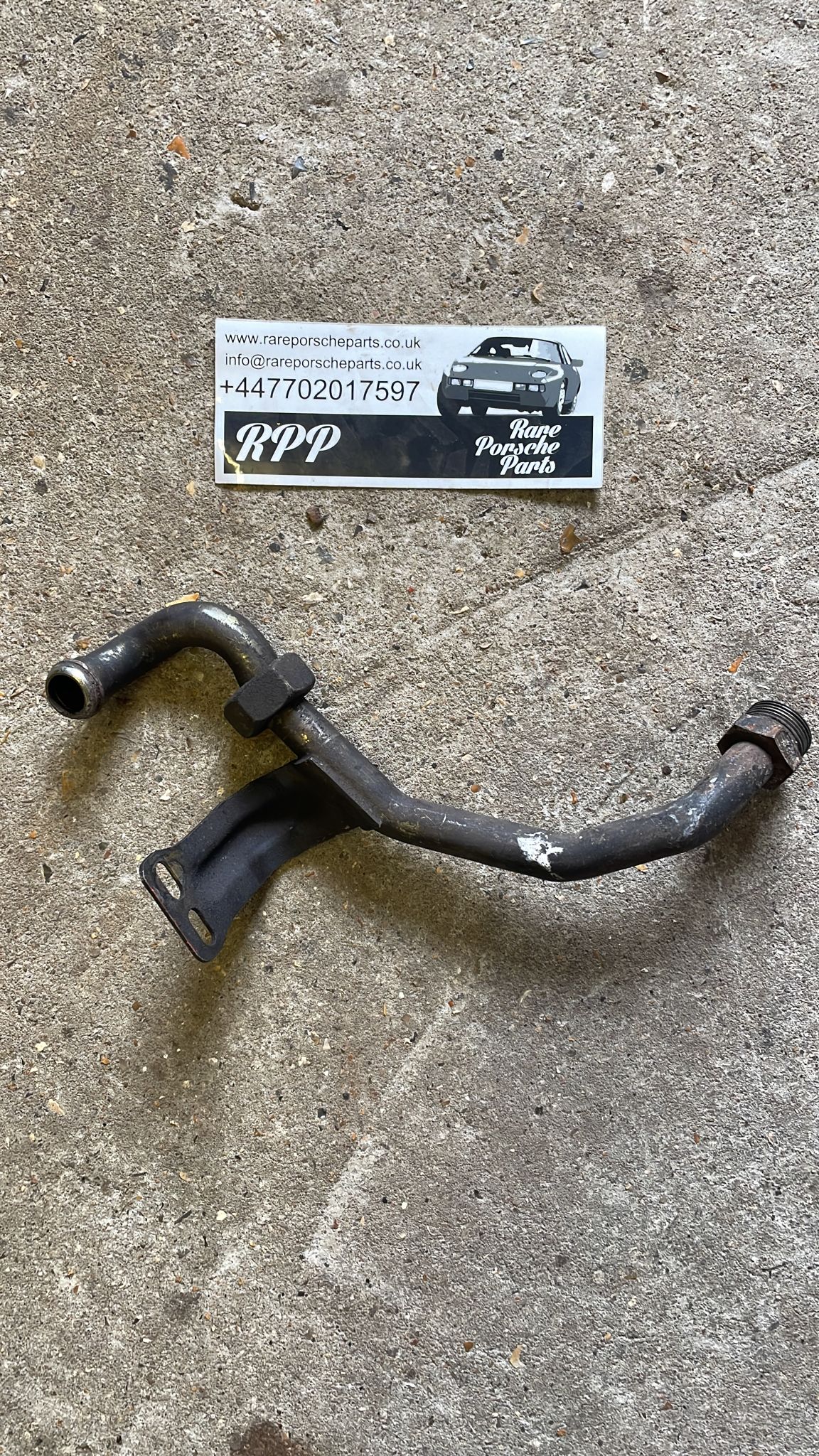 Porsche 944 Turbo Oil pipe, 95120711202, used
